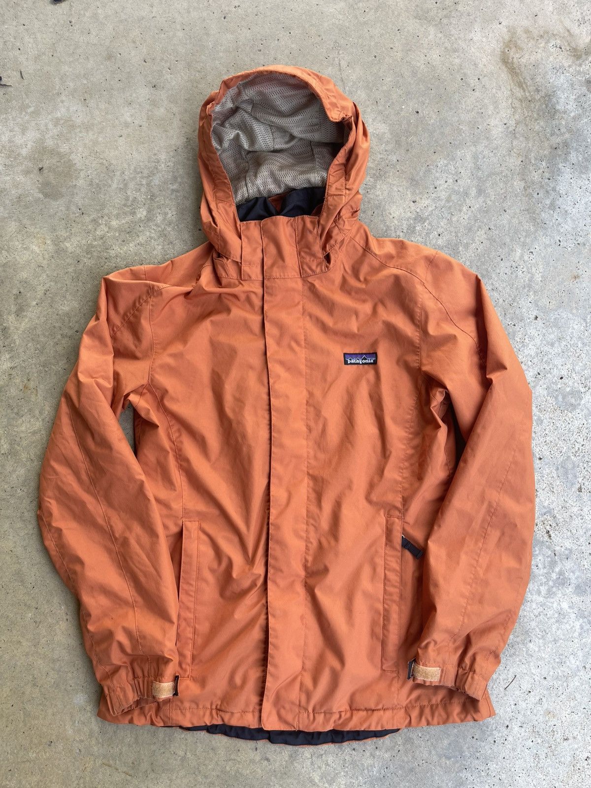 Patagonia Vtg Patagonia Windbreaker Puffer Orange Jacket Hooded Coat Size XS / US 0-2 / IT 36-38 - 1 Thumbnail