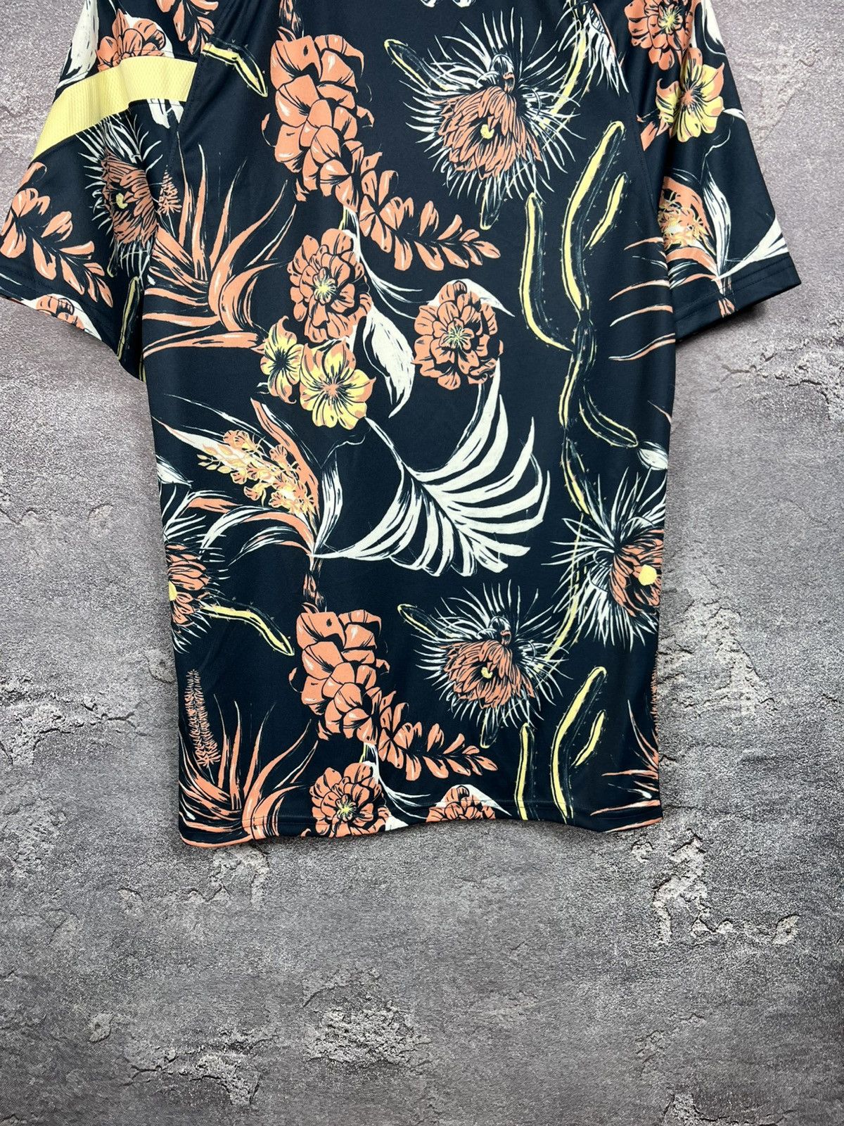 Nike Nike Club America 2021 All Over Floral Print Trainig Jersey Size US S / EU 44-46 / 1 - 12 Thumbnail