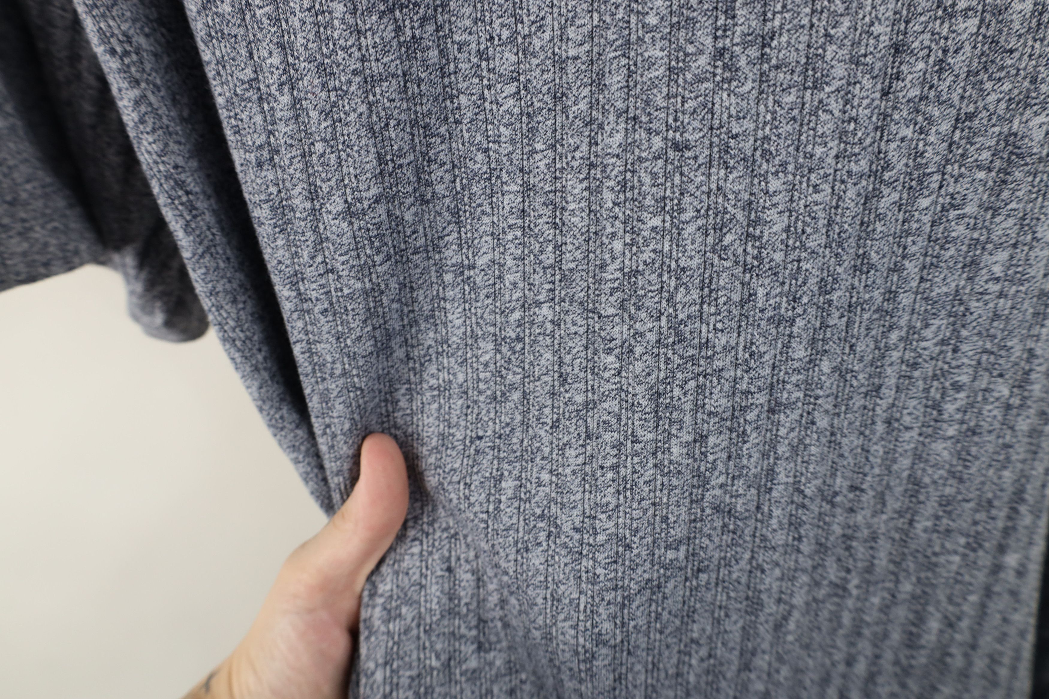 Vintage Vintage 90s Streetwear Fit Ribbed Knit Short Sleeve T-Shirt Size US XL / EU 56 / 4 - 7 Thumbnail