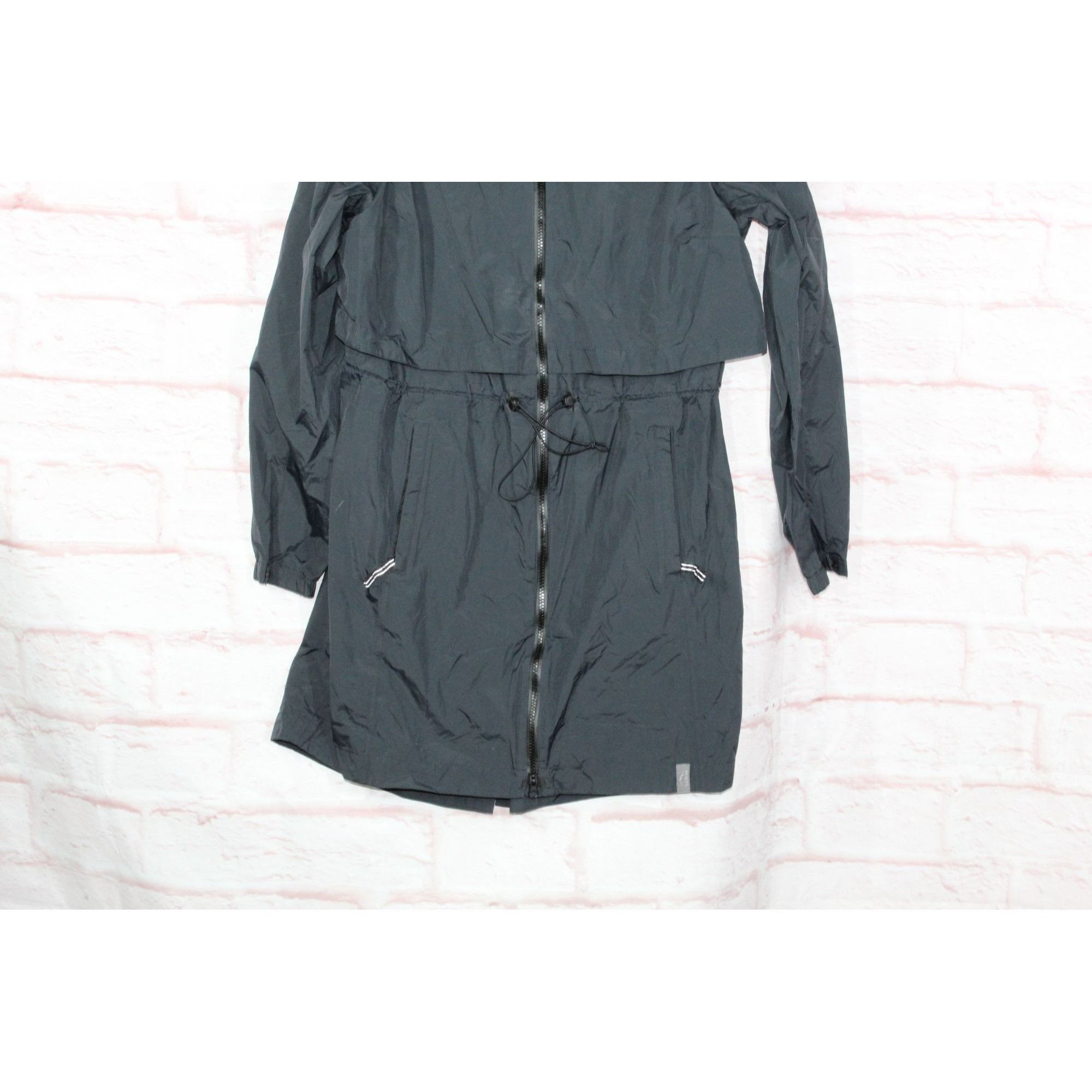L.L. Bean LL Bean Womens Hooded Full Zip Windbreaker Long Jacket Size L / US 10 / IT 46 - 3 Thumbnail