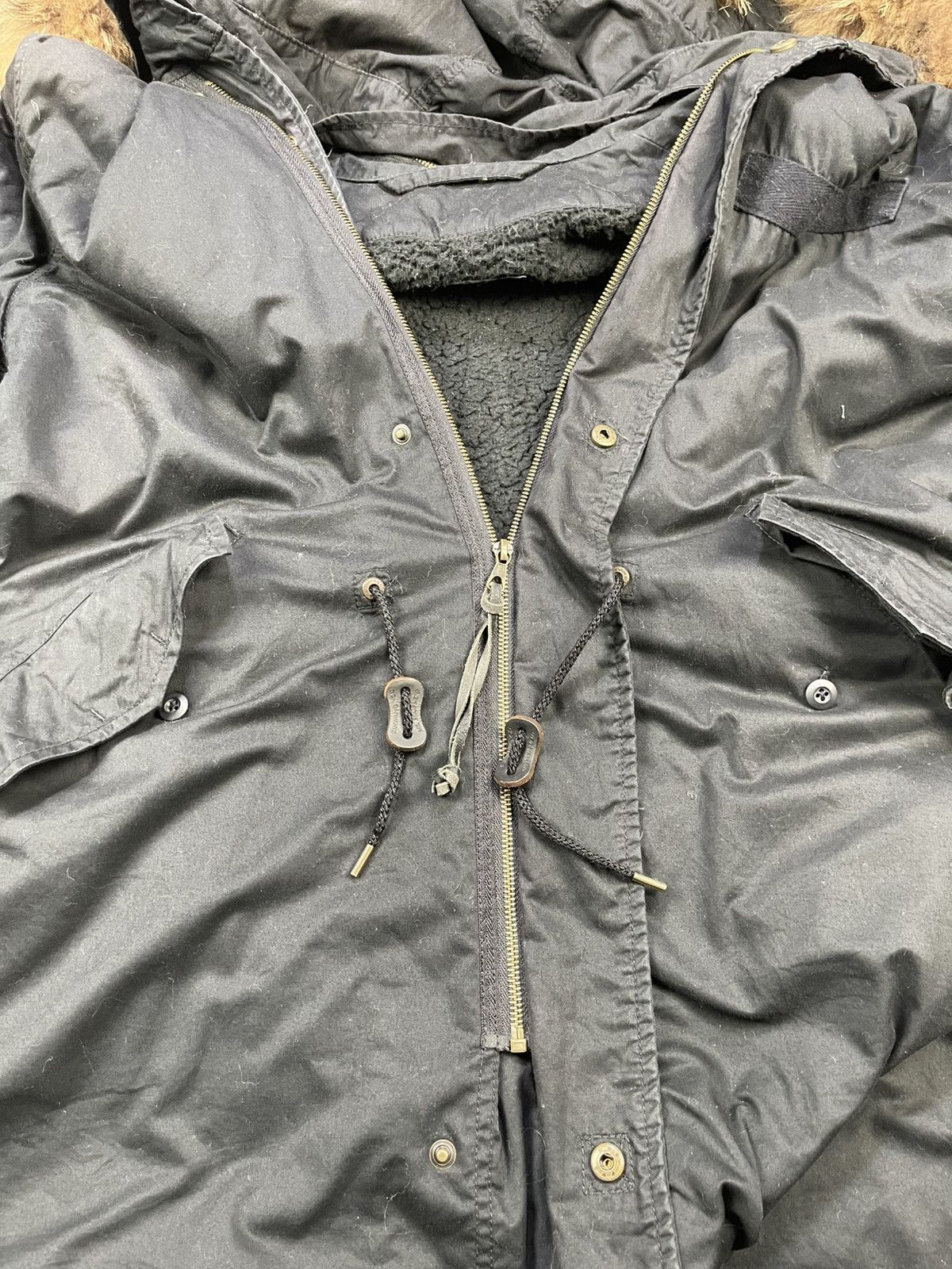 GOA Y2k GOA Apocalypse Racoon Fur Military Fishtail Parka Size US L / EU 52-54 / 3 - 10 Thumbnail