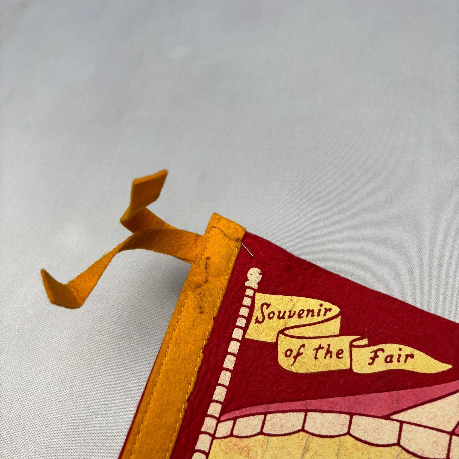 Vintage Vintage Alameda County Fair Pleasanton Felt Pennant 1950s Size ONE SIZE - 7 Thumbnail