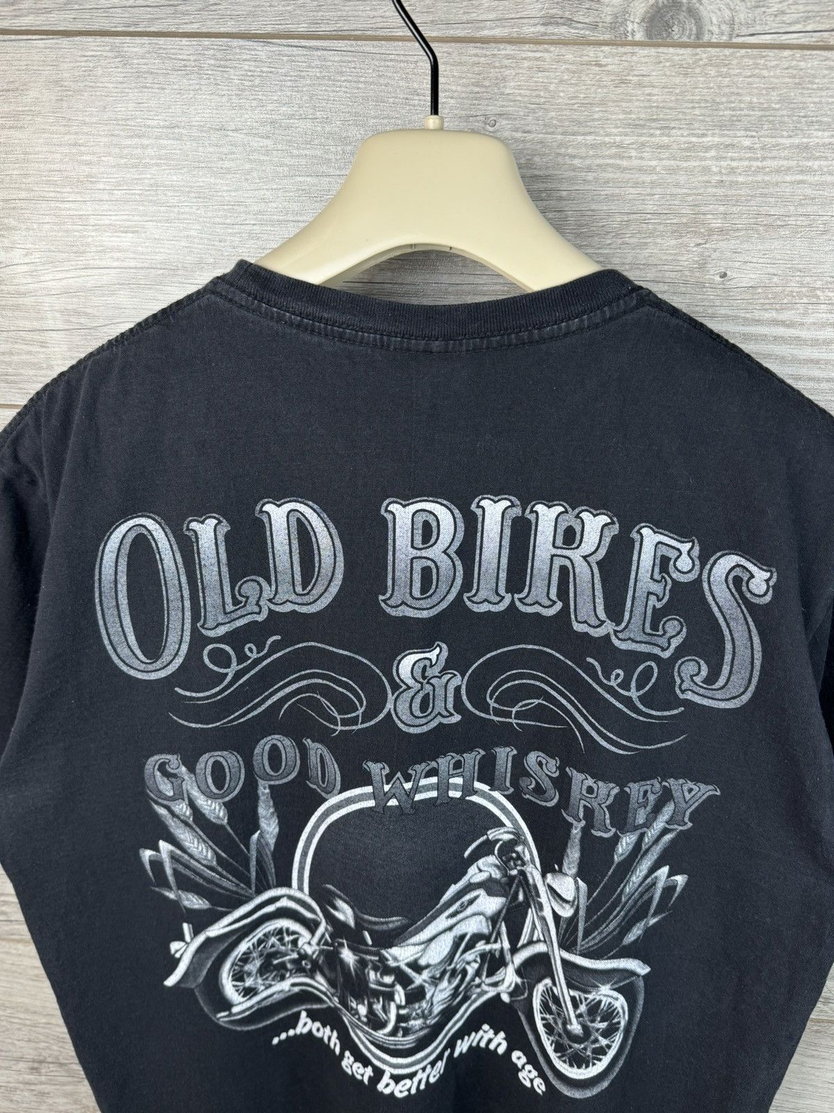 Vintage Vintage 90s Old Bikes Good Whiskey Sweatshirt Size L Size US L / EU 52-54 / 3 - 11 Thumbnail