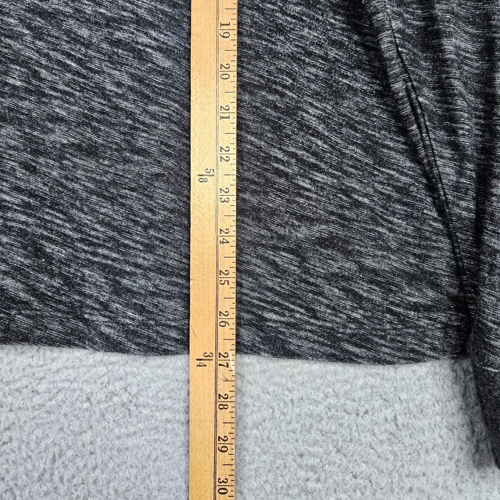 UNTUCKit UNTUCKit Men's T-Shirt Long Sleeve Black 100% Cotton Crew Neck Size L Regular Shirt Mens Size US L / EU 52-54 / 3 - 6 Thumbnail