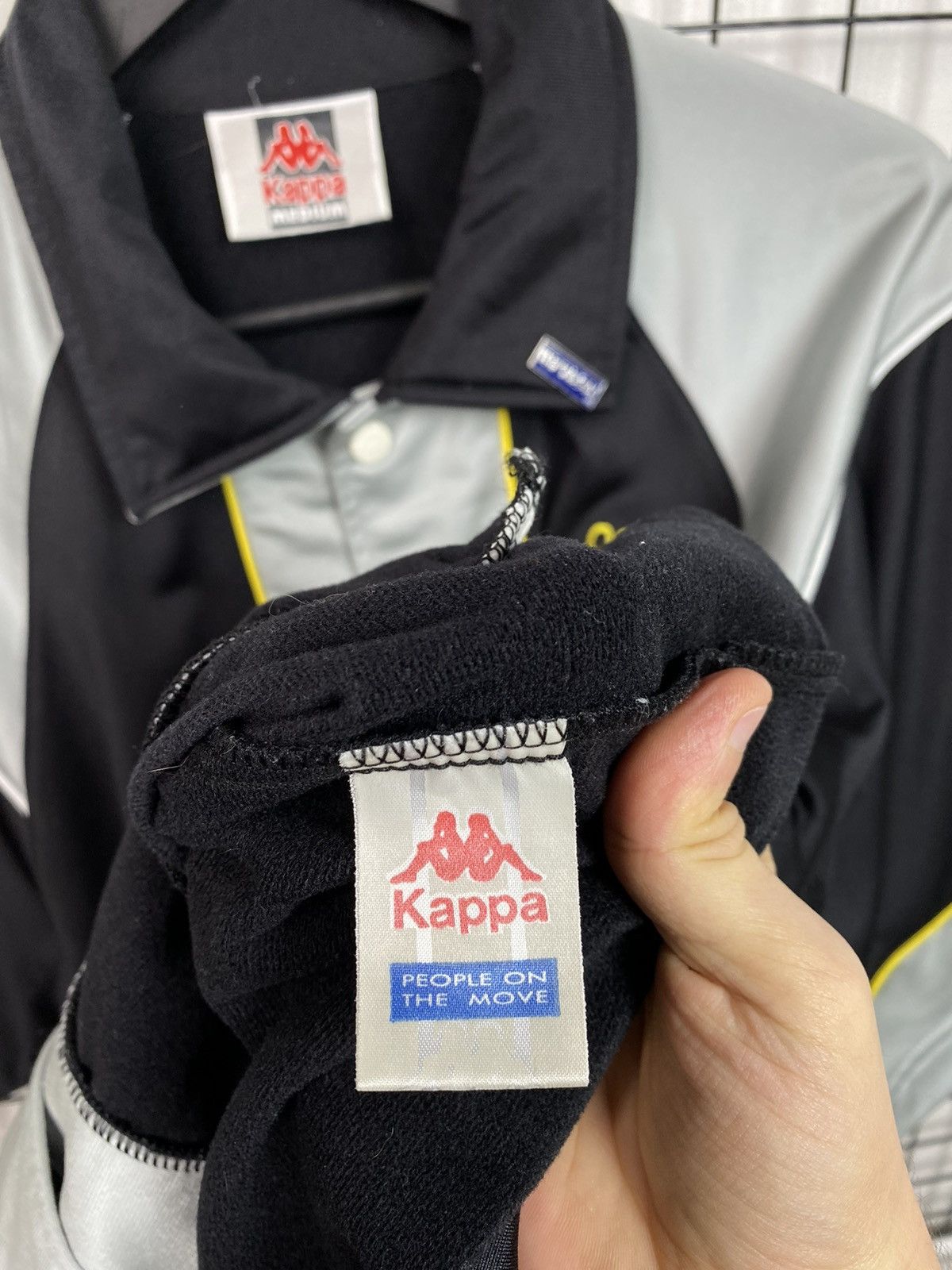 Kappa Kappa x Juventus Warm up Jersey 90’s Training Men M Track Size US M / EU 48-50 / 2 - 14 Thumbnail
