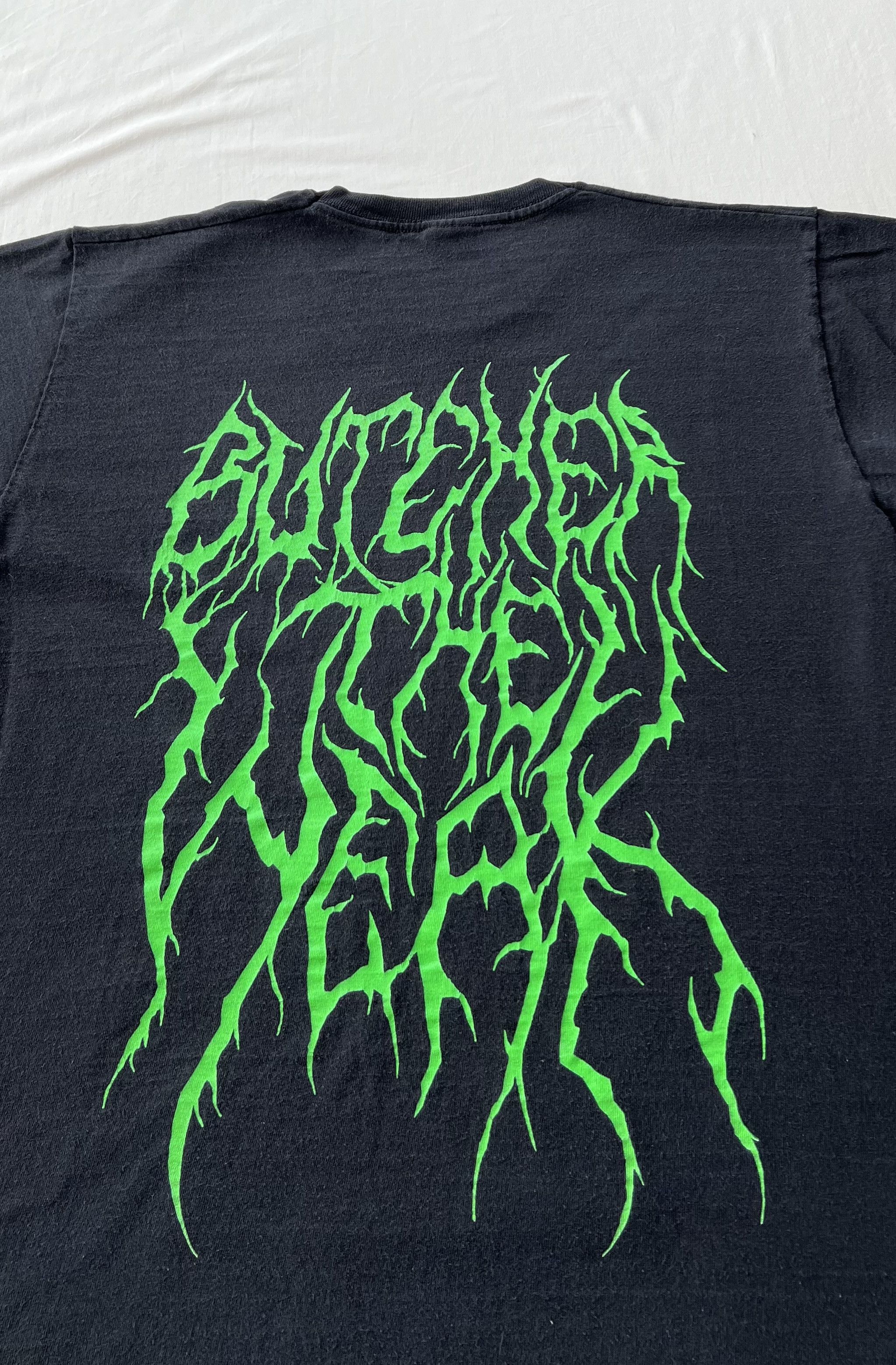 Band Tees Vintage 2000s Devourment Butcher the Weak Death Metal Tshirt Size US L / EU 52-54 / 3 - 11 Thumbnail