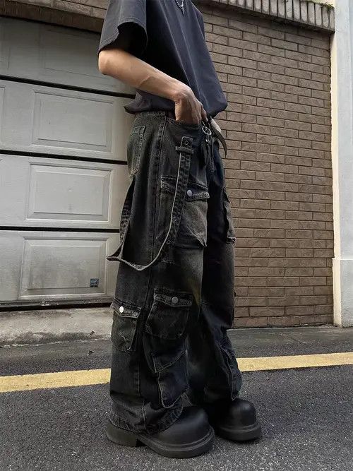 Japanese Brand MegumVintage High Street Hip Hop Multi-Pocket Jeans Size US 31 - 3 Thumbnail