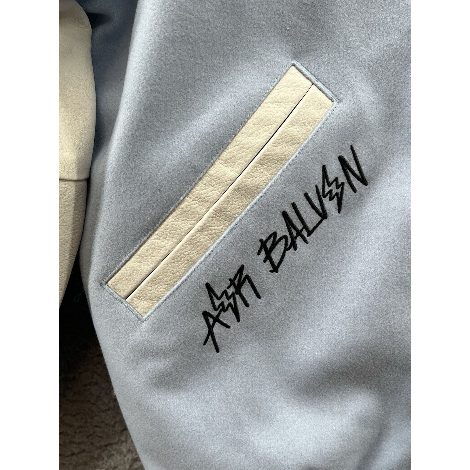 Jordan Brand Jordan J Balvin Varsity Jacket Leather Sleeve DX1734-441 Size US S / EU 44-46 / 1 - 7 Thumbnail