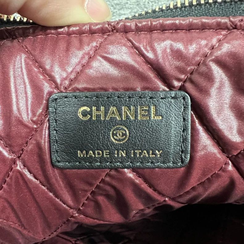 Chanel Chanel Lambskin Limited Edition Handbag -2505 Size ONE SIZE - 4 Thumbnail
