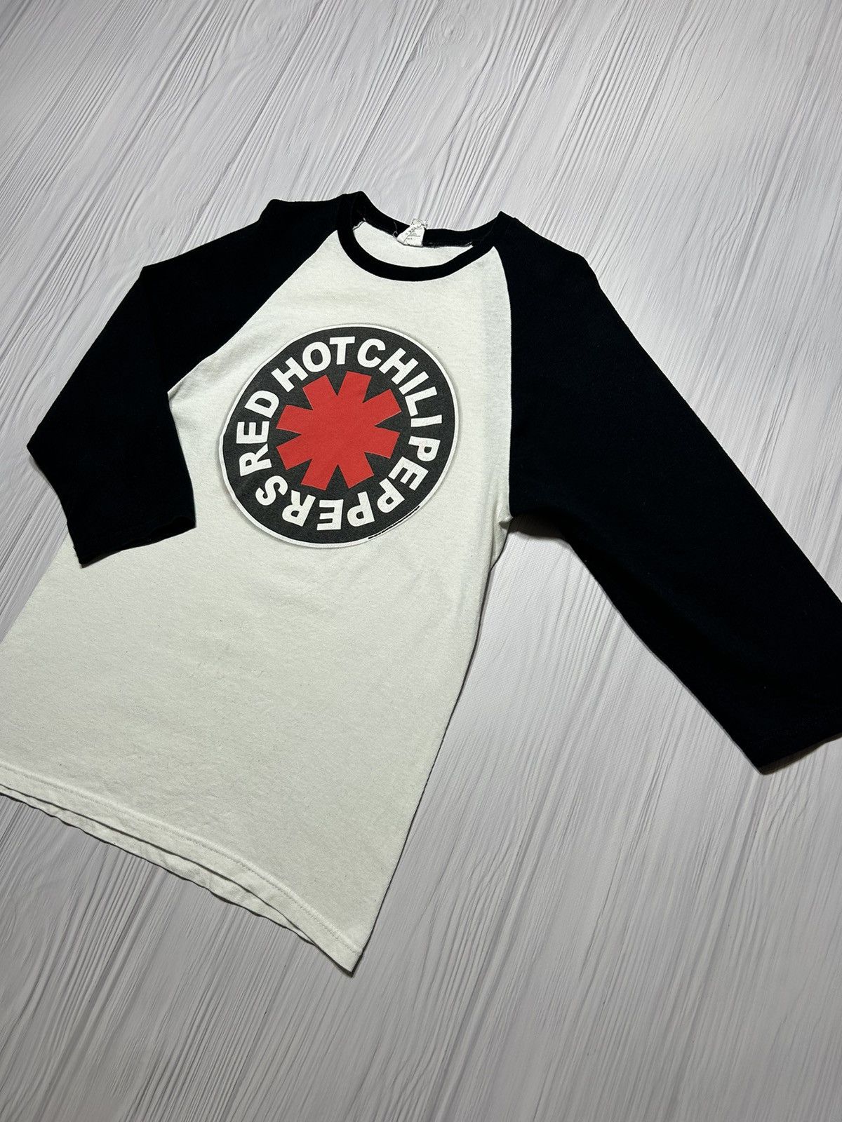 Band Tees Vintage Red Hot Chili Peppers Longsleeve T-Shirt Size S Size US S / EU 44-46 / 1 - 2 Thumbnail