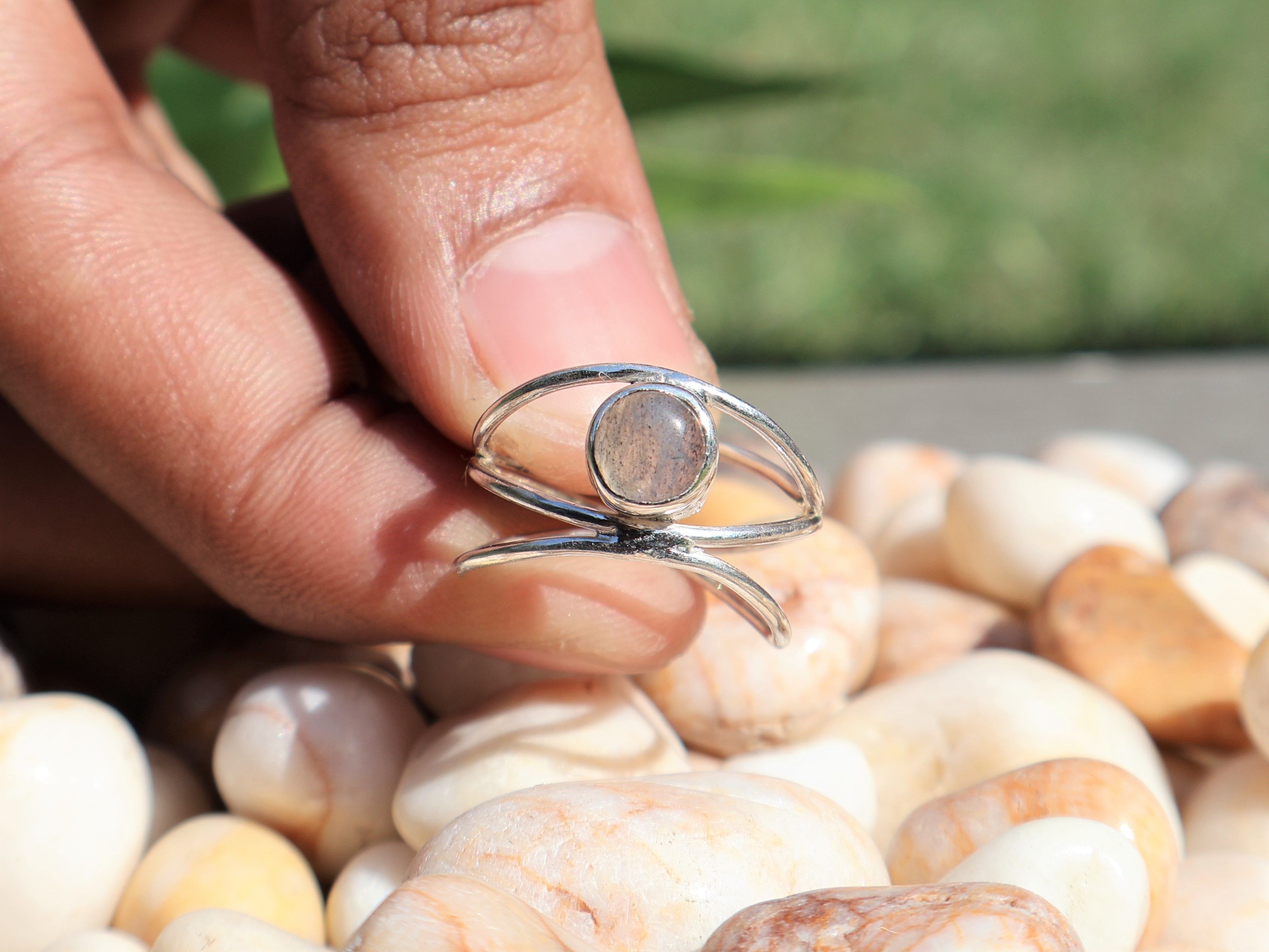 Handmade Labradorite Silver Ring, Sterling Silver Handmade Jewelry, Size ONE SIZE - 6 Thumbnail