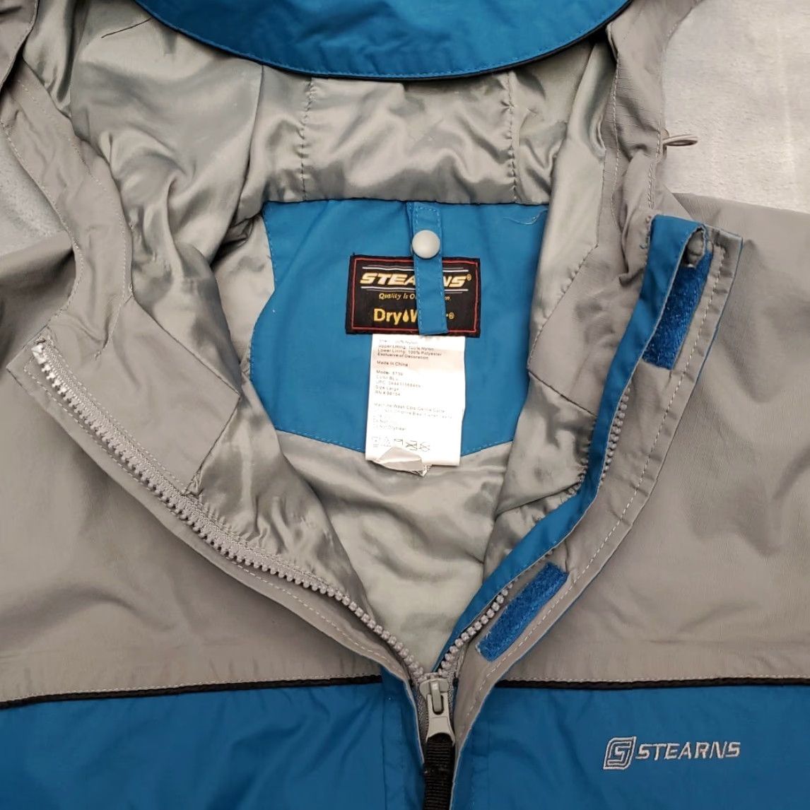Vintage Stearns Rain Jacket Mens L Blue Outdoor Wind Breaker Waterproof Hooded Pockets Hiking Gorp Shirt? Size US L / EU 52-54 / 3 - 4 Thumbnail