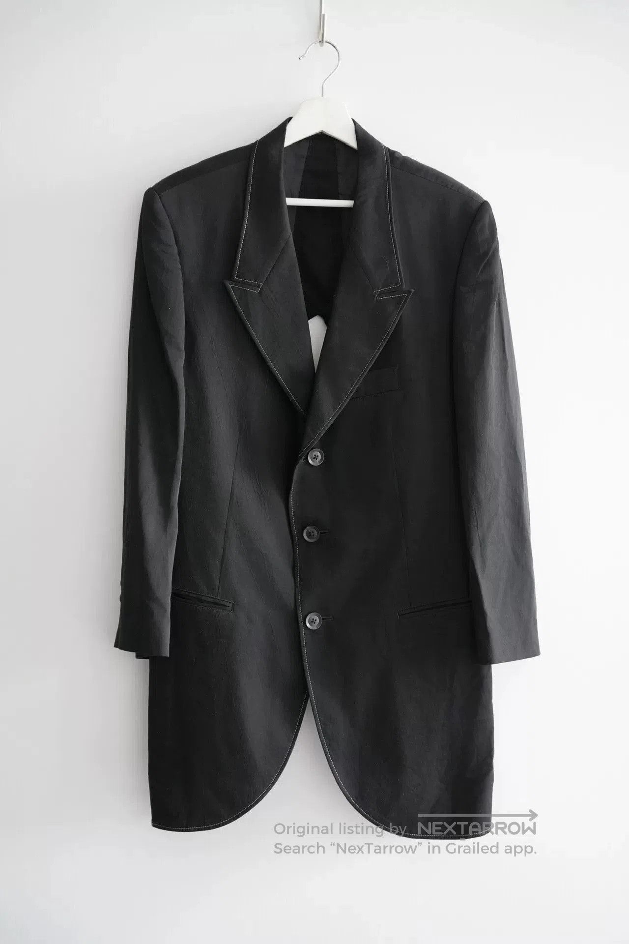 Yohji Yamamoto Yohji Yamamoto Black Cutout Suit Jacket. Size US M / EU 48-50 / 2 - 1 Thumbnail