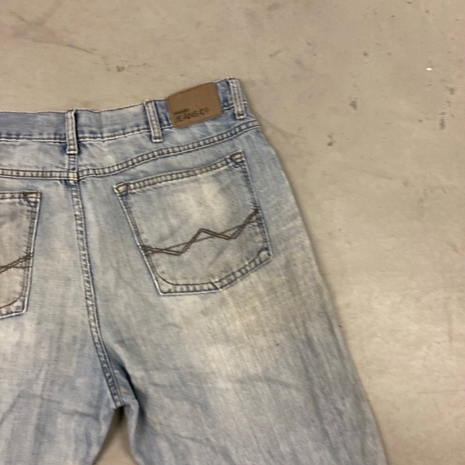 Wrangler Y2K thrashed baggy wrangler bootcut jeans 34x32 Size US 34 / EU 50 - 4 Thumbnail