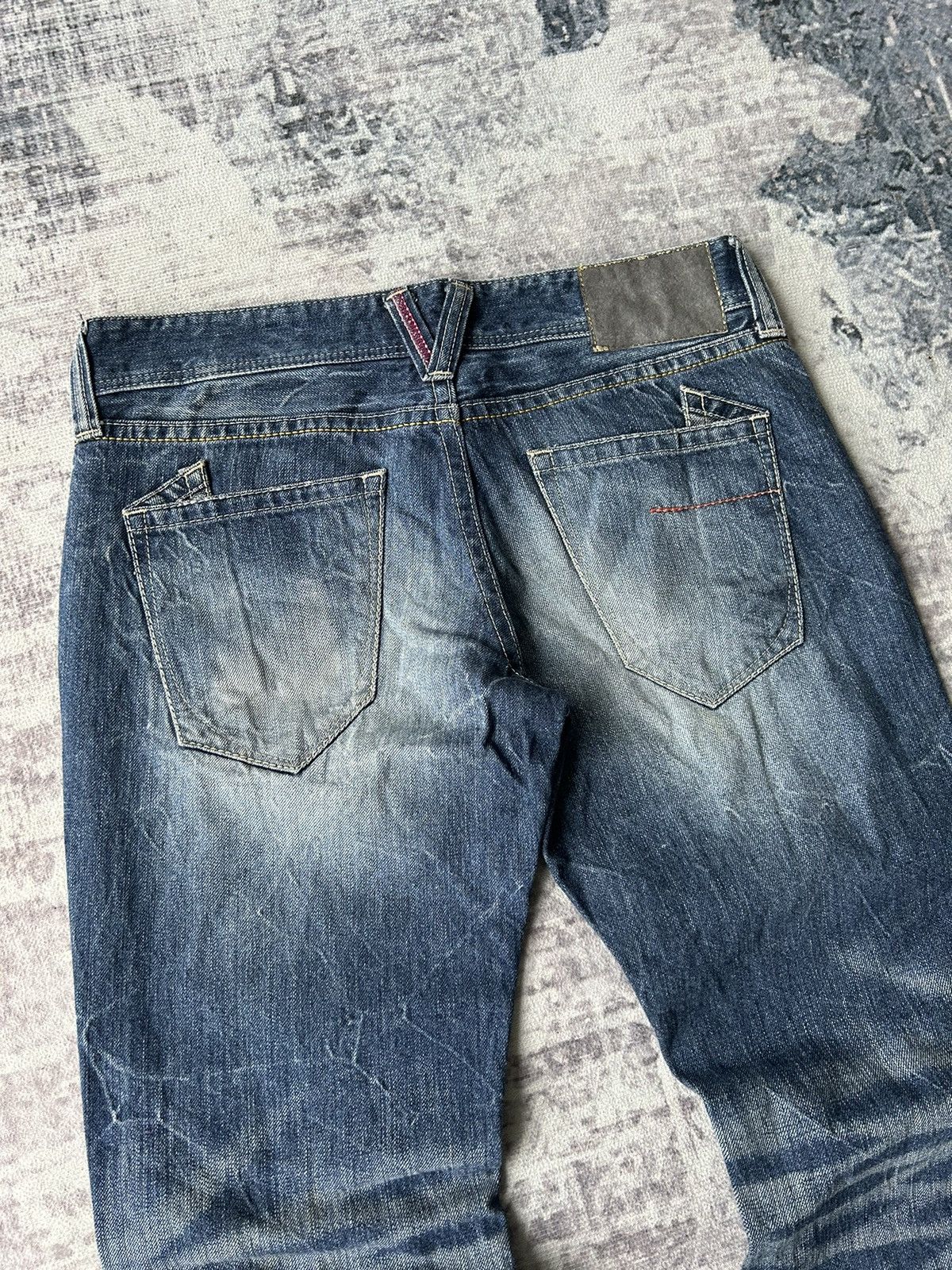 Vanquish Flared Vanquish Mudwash Punk Jeans Size US 31 - 12 Thumbnail