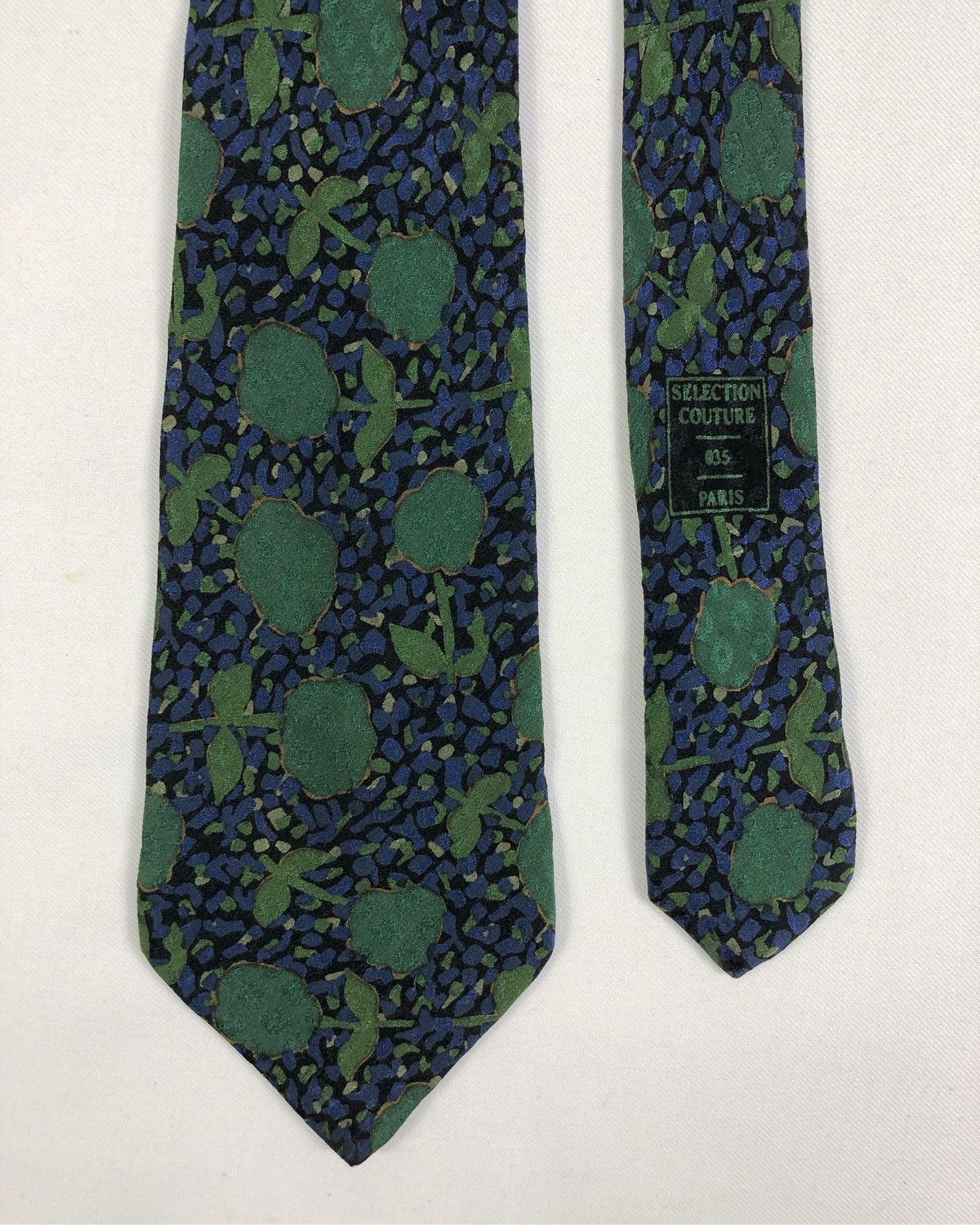 Givenchy Vintage Givenchy Gentleman Floral Silk Tie Made in Italy Size ONE SIZE - 3 Thumbnail