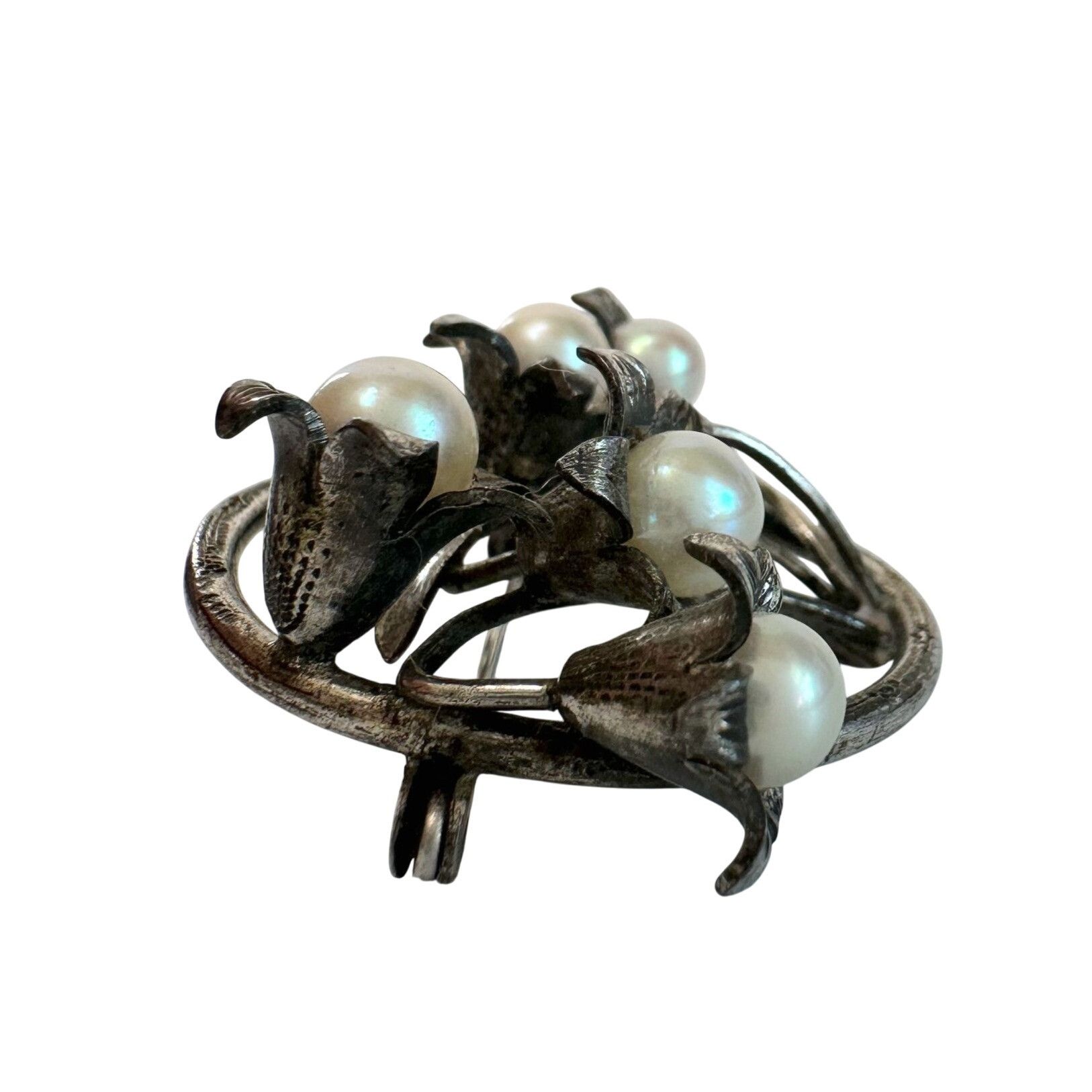 Other Vintage Round Silver Tone Brooch with Faux Pearls and Flower Size ONE SIZE - 4 Thumbnail