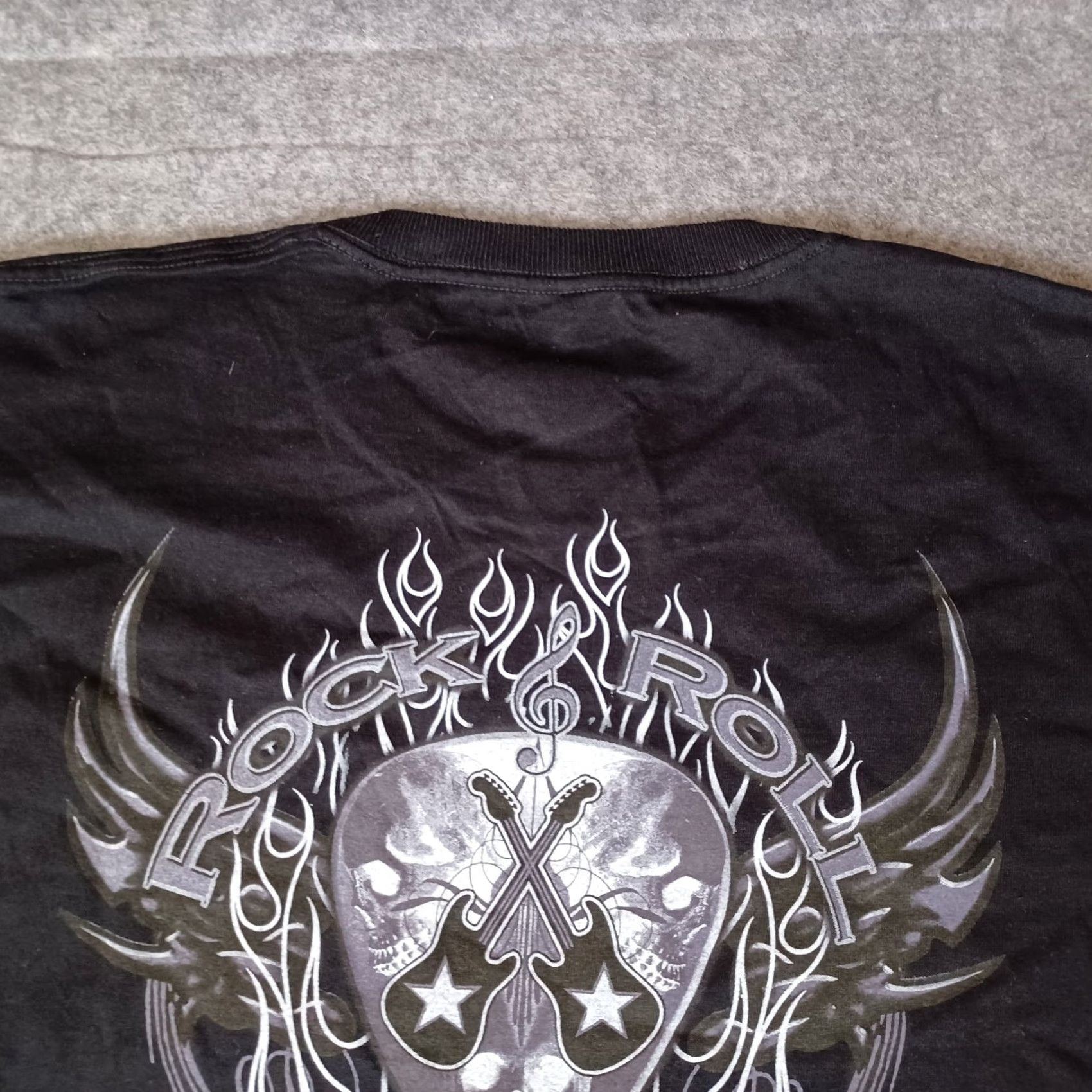 Fruit Of The Loom Rock & Roll Mojo T Shirt Mens XL Black Skull Guitars Bikers Garage Deadstock Fruit of the Loom Shirt Adults XL Black Skull Rockabilly Logo Tee Size US XL / EU 56 / 4 - 4 Thumbnail