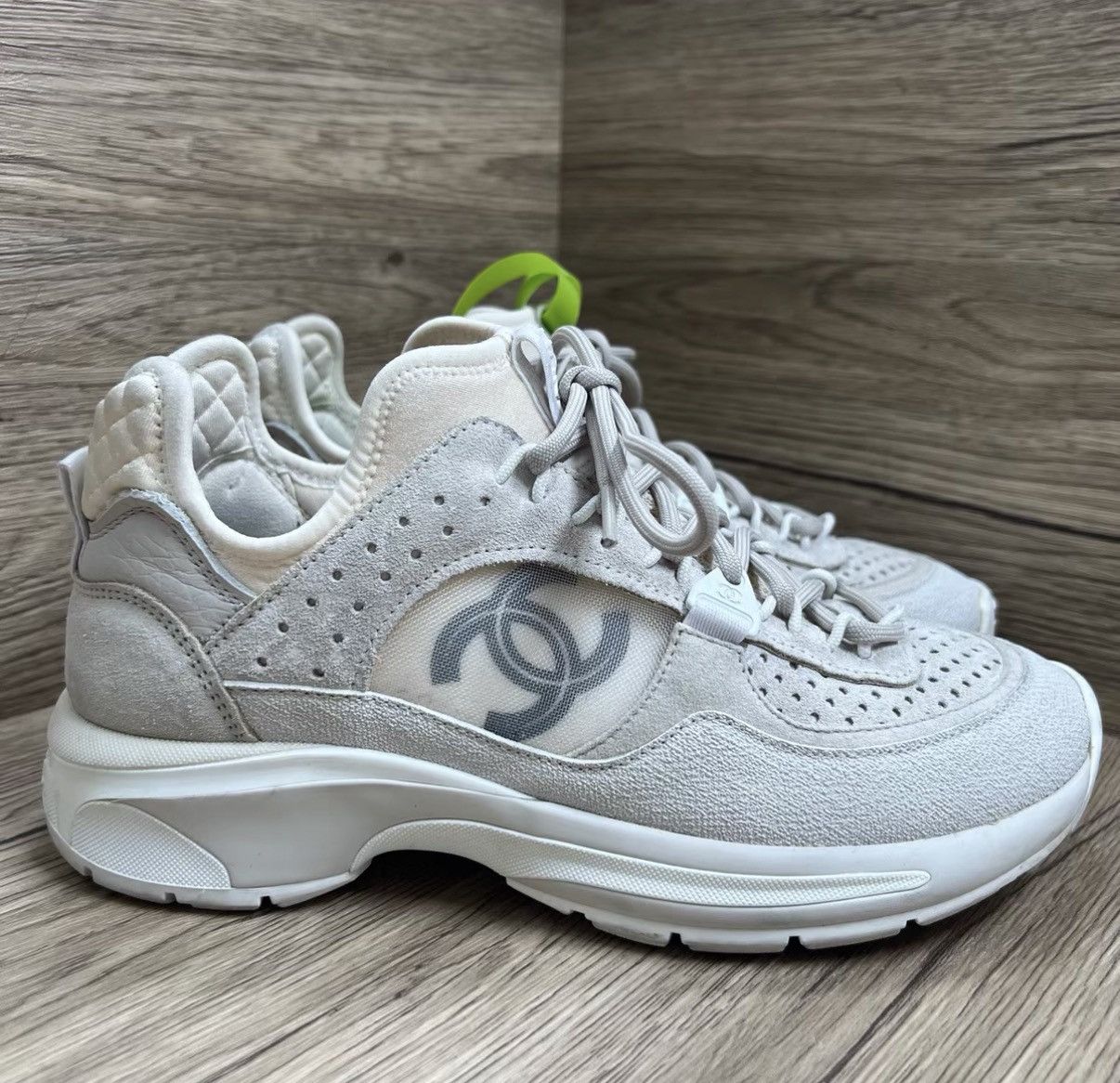 Chanel Chanel Grey Interlocking CC Sneakers J41 Size US 7 / IT 37 - 3 Thumbnail