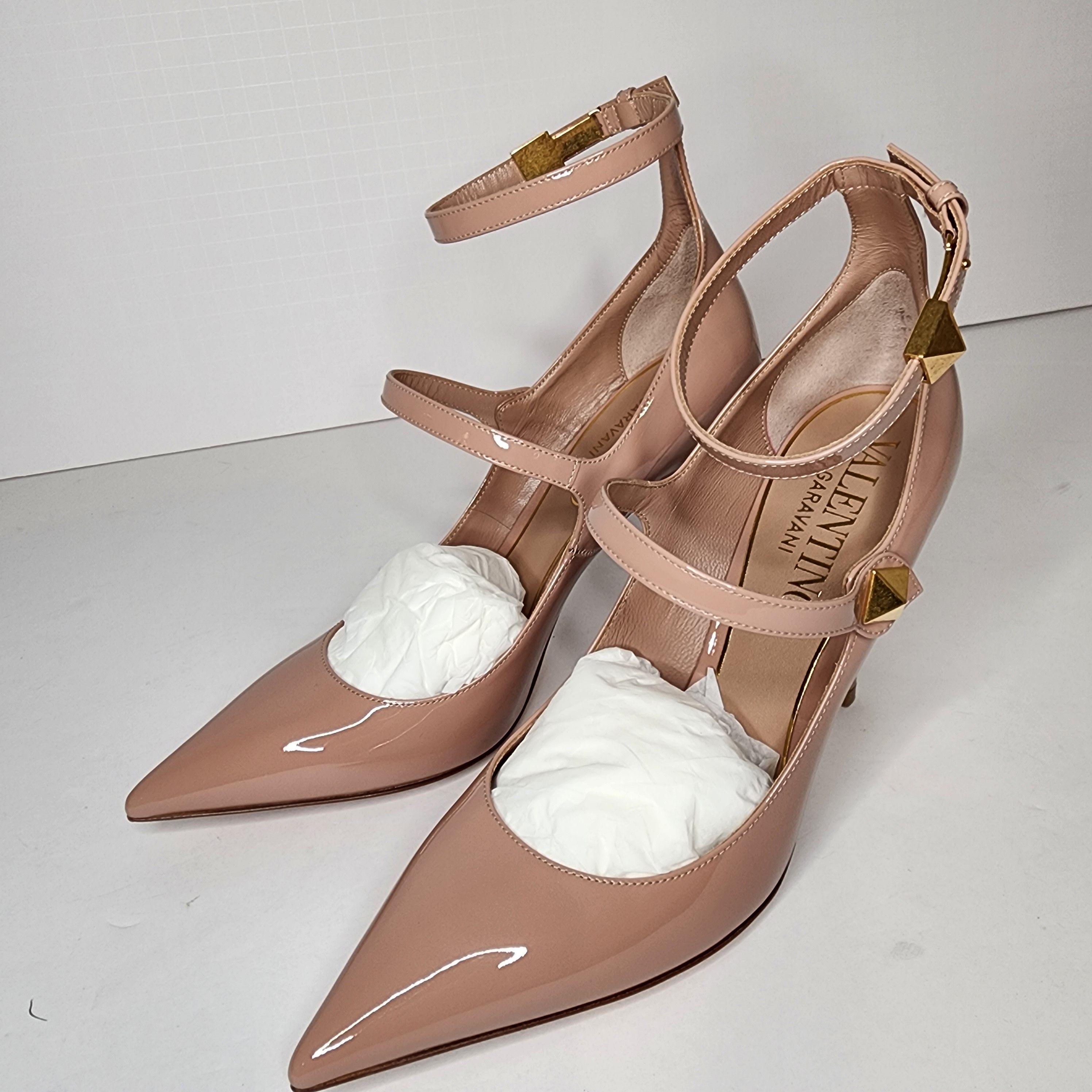 Valentino Valentino Garavani Ankle strap Heels Size US 8.5 / IT 38.5 - 3 Thumbnail