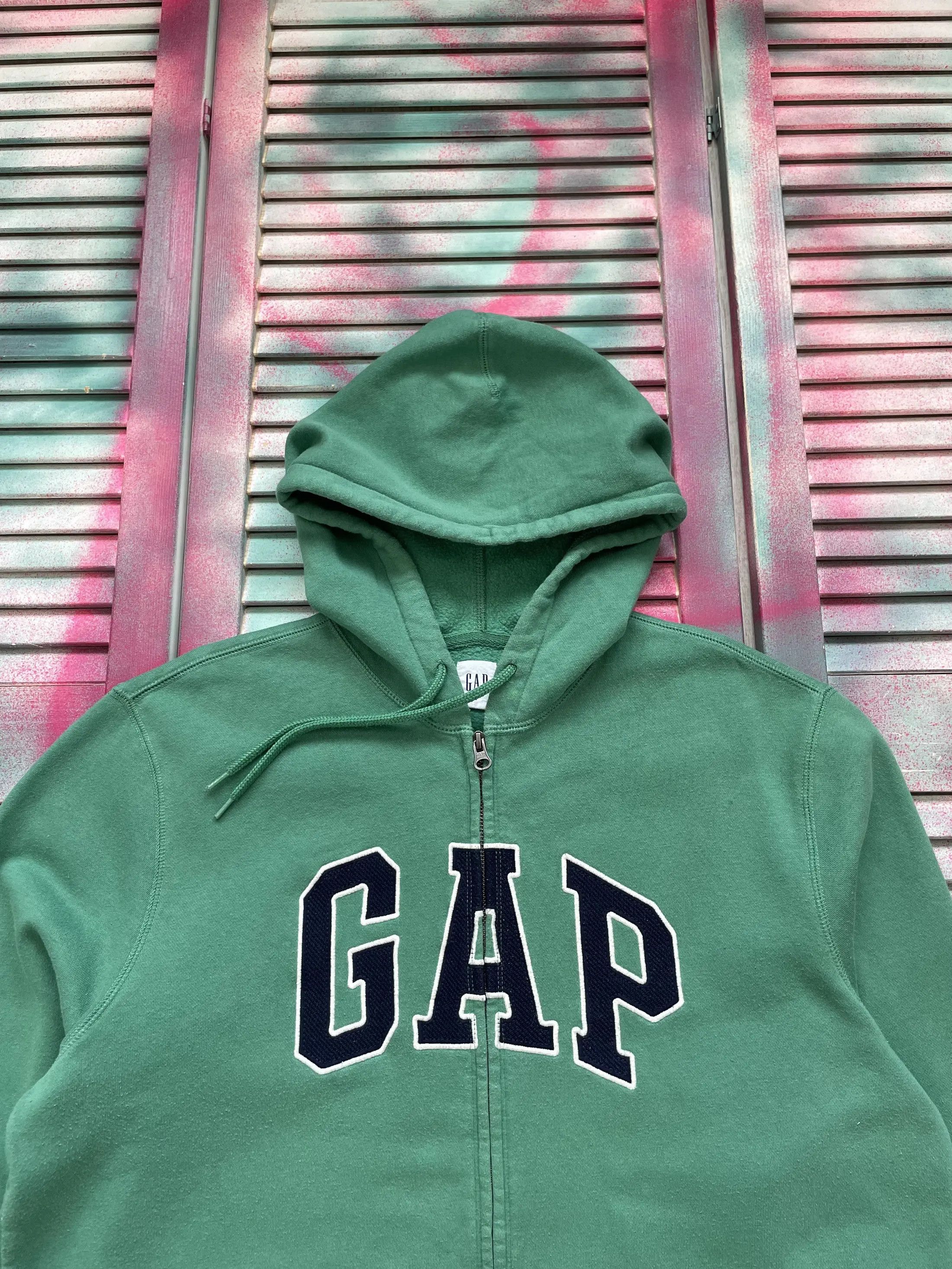 Gap Vintage Y2K GAP BIG LOGO ZIP HOODIE Size US L / EU 52-54 / 3 - 3 Thumbnail
