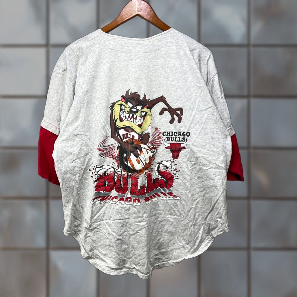 Vintage VINTAGE 90s TAZ Chicago Bulls T Shirt Jersey XL Shirt Mens Gray Cotton Jersey 90s Theme Mens Size US XL / EU 56 / 4 - 1 Thumbnail