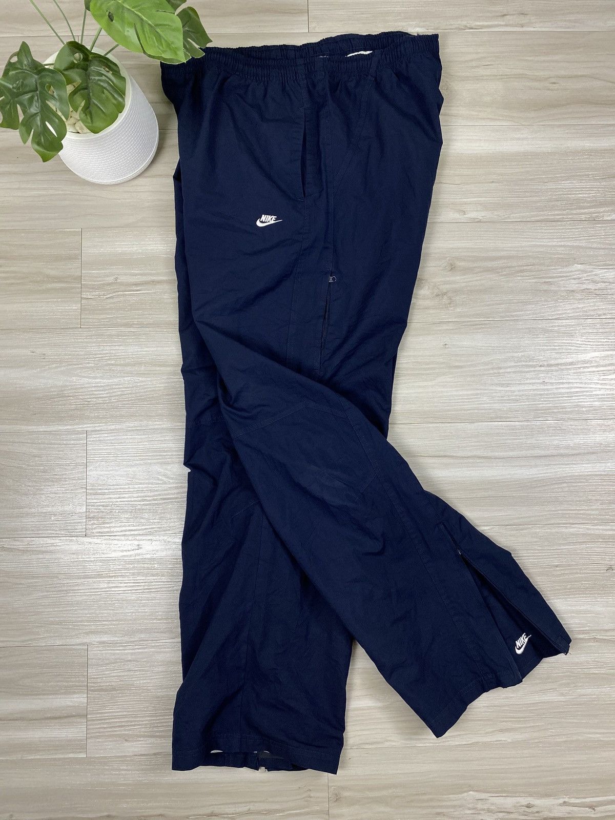 Nike Nike Y2K Double swoosh Vintage Nylon Track Pants Drill Track Size US 34 / EU 50 - 2 Thumbnail