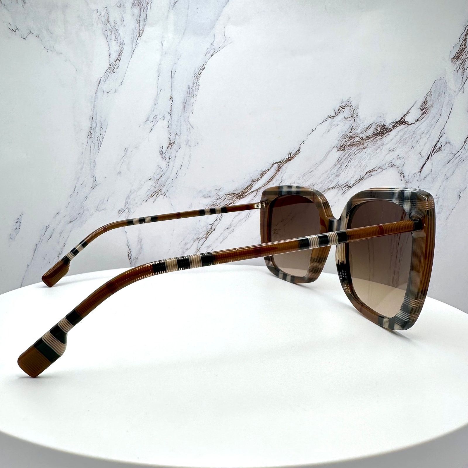 Burberry New Burberry Sunglasses Brown Check Frames Gradient Lens Size ONE SIZE - 20 Thumbnail