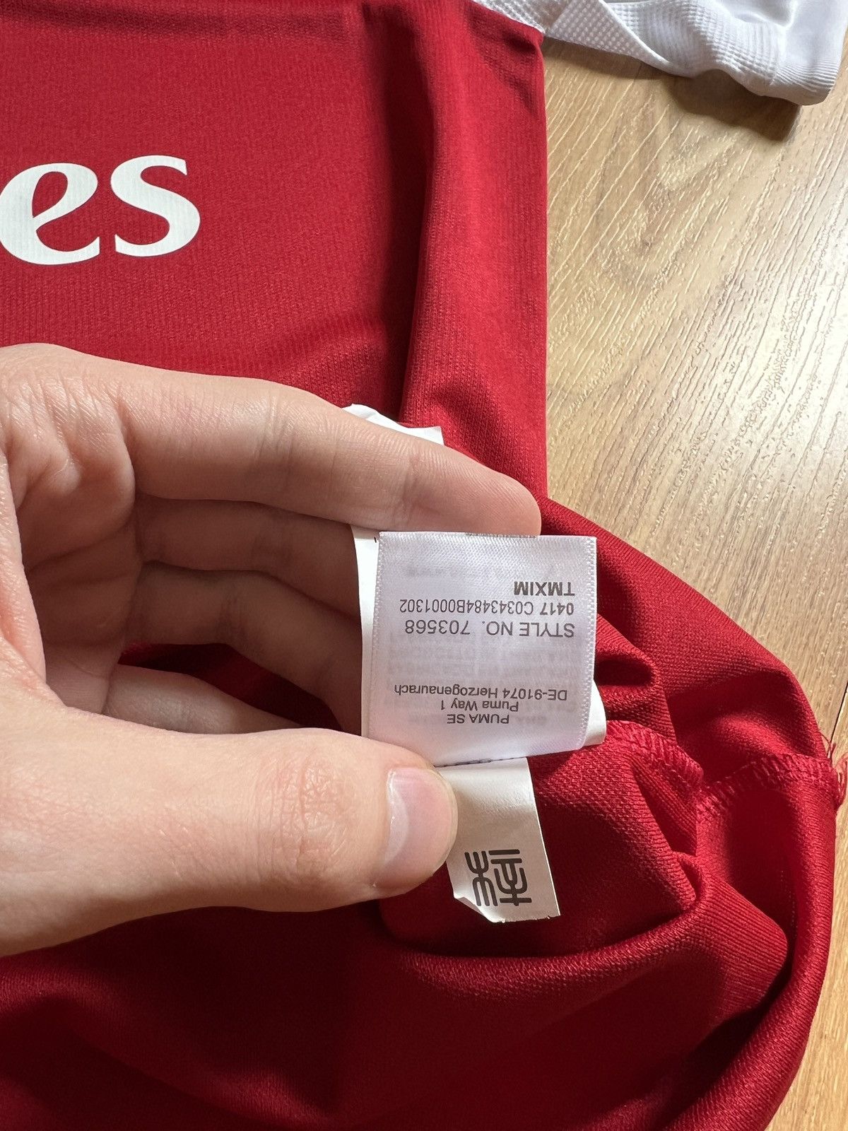 Puma × Vintage Arsenal 17/18 Home Jersey Lacazette #9 Size US M / EU 48-50 / 2 - 13 Thumbnail