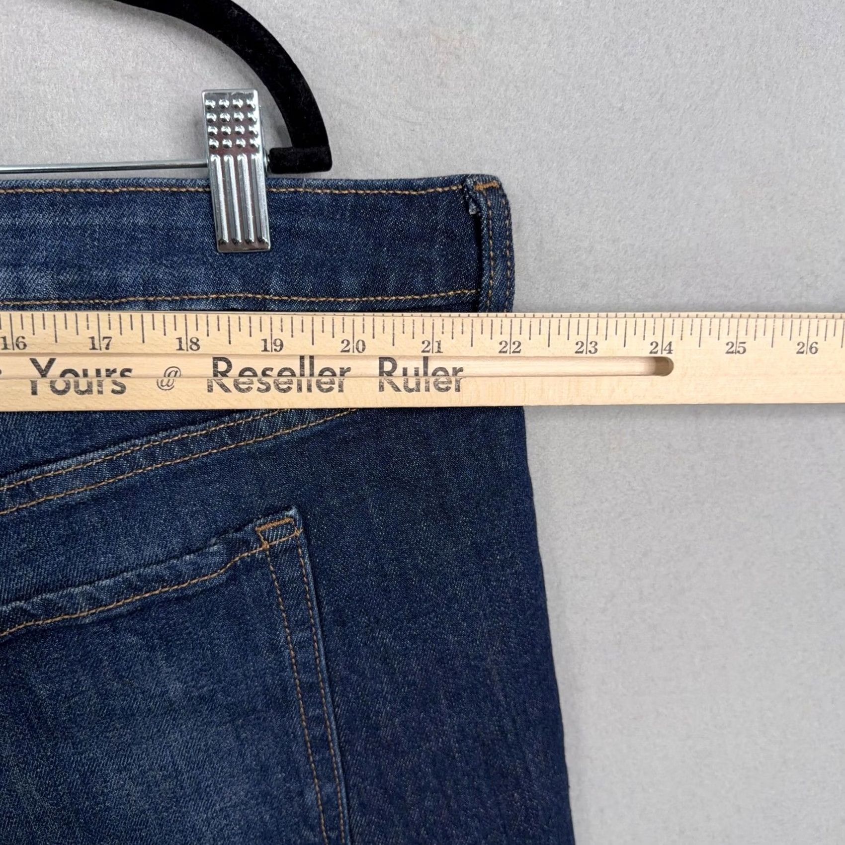 Old Navy Old Navy O.G. Straight Jeans Womens Plus 22 Med Wash Mid Rise Stretch Denim Size 40" / US 18 - 7 Thumbnail