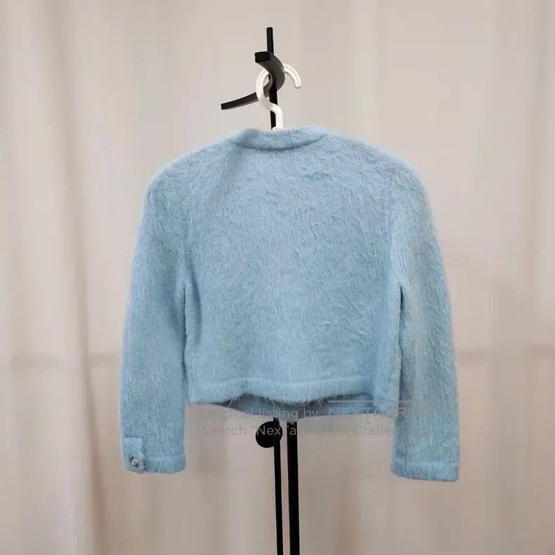 Chanel Chanel 19B Autumn and Winter Snow Series Cardigan coat Size XXS / US 00 / IT 34 - 2 Thumbnail