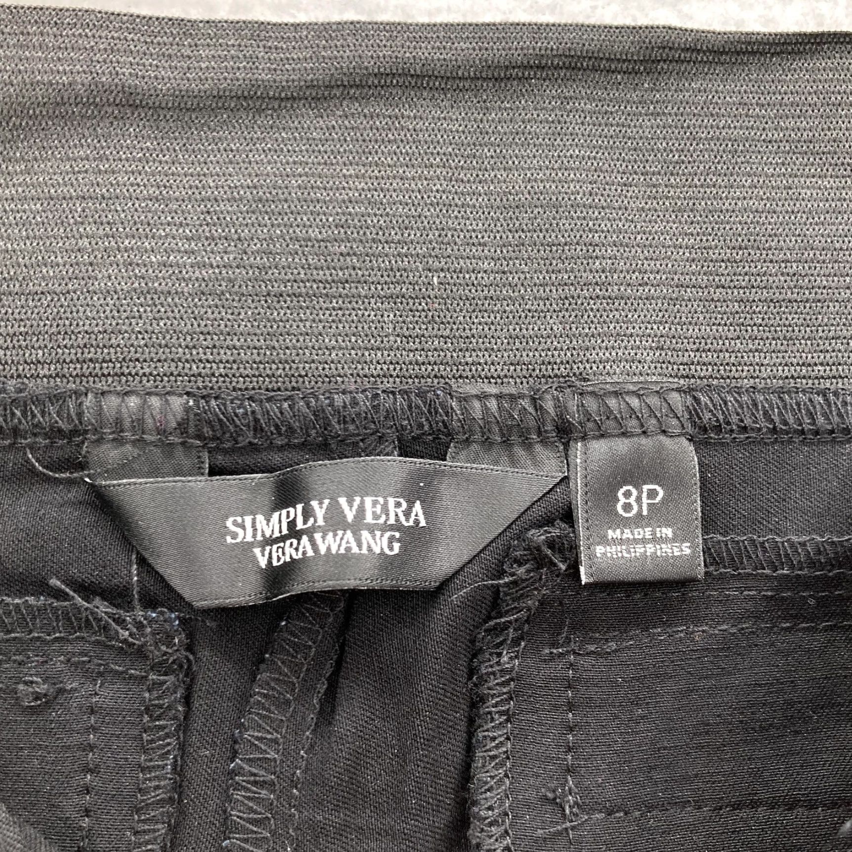 Vintage Simply Vera Vera Wang Pants Womens 8 Petite Black Pull On Stretch Cropped Casual Size 30" / US 8 / IT 44 - 4 Thumbnail