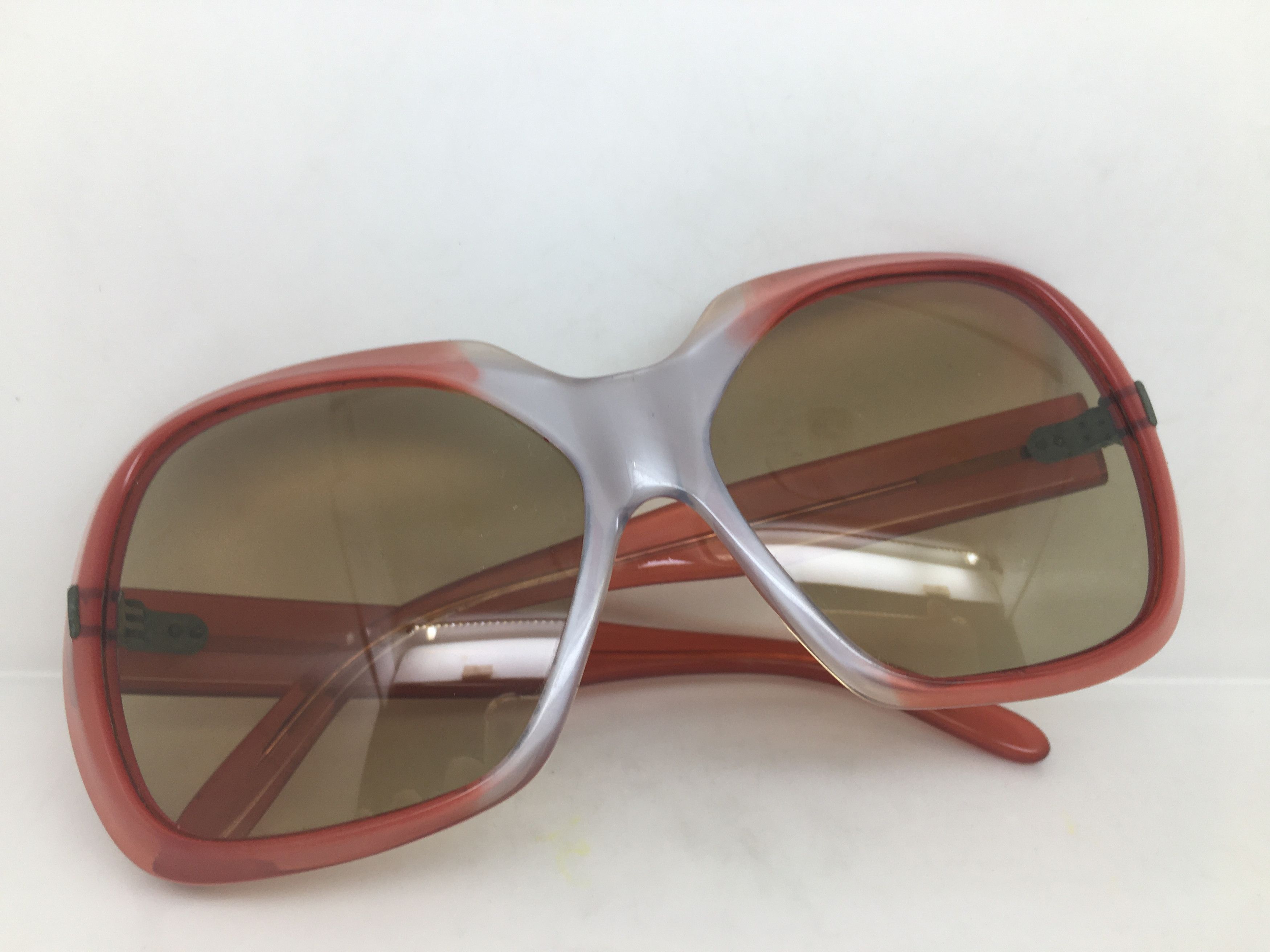 Vintage Handmade Acetate Sunglasses Frame France VINTAGE Size ONE SIZE - 7 Thumbnail
