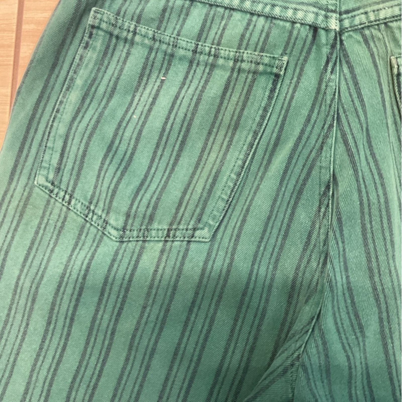 Vintage Vintage Fluid Blues Striped Shorts Size US 32 / EU 48 - 5 Thumbnail
