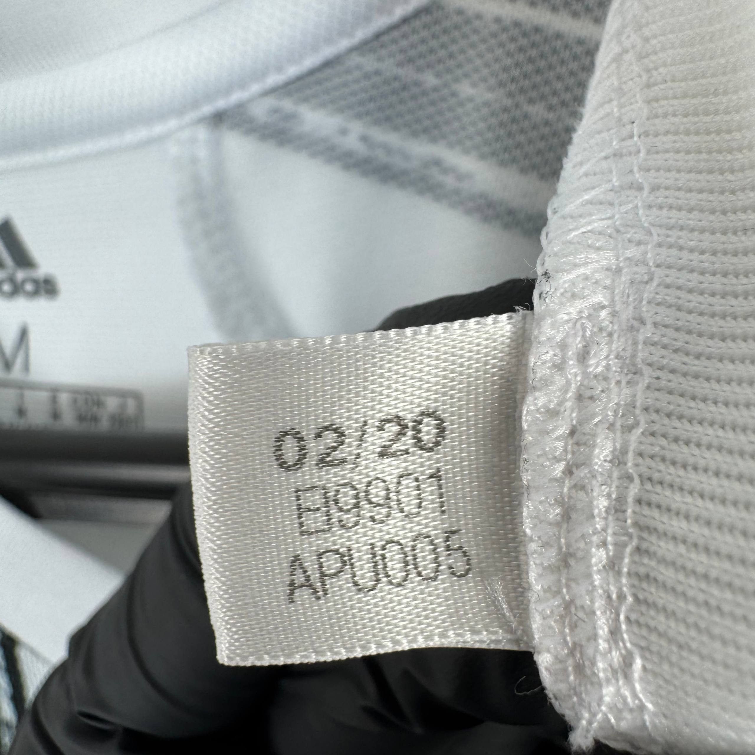 Adidas Juventus Bernardeschi 33 Adidas 2020-21 EI9901 Mens Size M Size US M / EU 48-50 / 2 - 9 Thumbnail