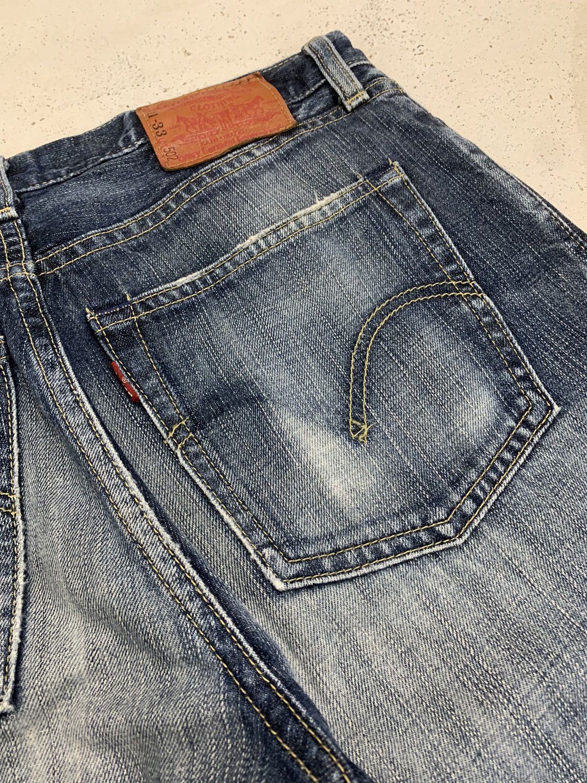 Levi's × Vintage Levis 502 Sanforized Light Whisker Wash (AE21) Size US 31 - 20 Thumbnail