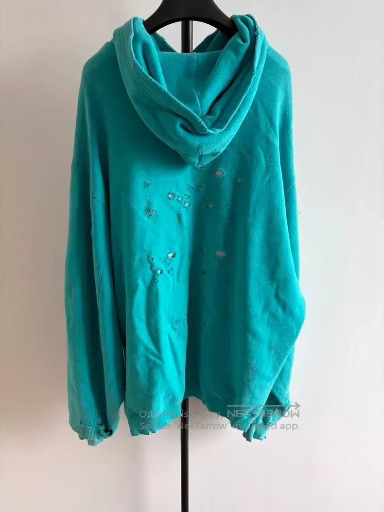 Balenciaga Balenciaga Alphabet Print Hole Hoodie Sweatshirt Size US XS / EU 42 / 0 - 2 Thumbnail