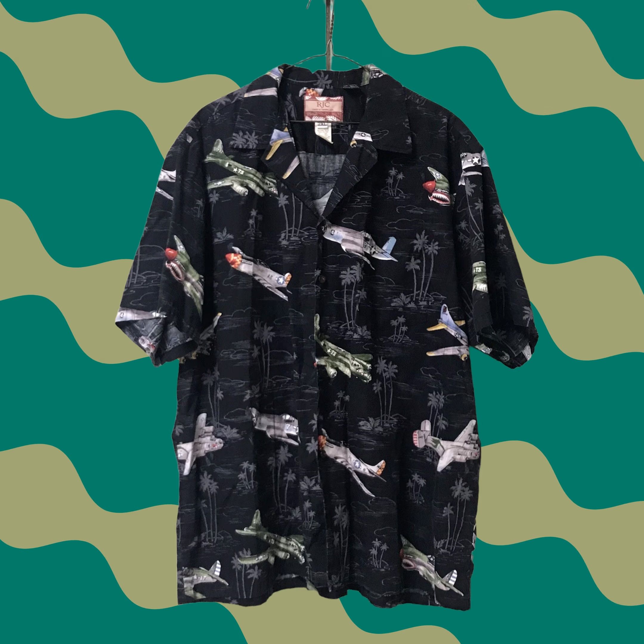 Vintage VINTAGE RJC Men Black WWII Military Fighter Bomber Planes Button-Up Hawaiian Shirt 2XL Size US XXL / EU 58 / 5 - 1 Thumbnail