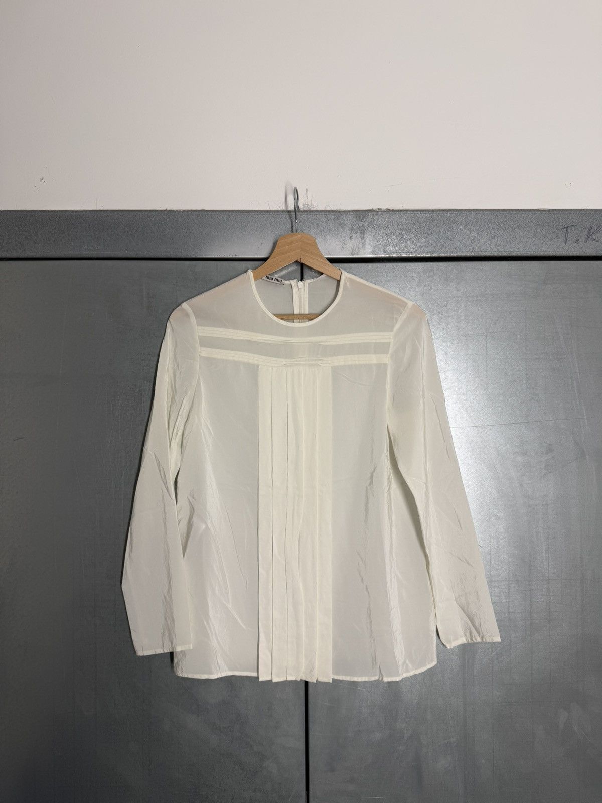 Miu Miu Miu Miu Silk 1/3 Back Zip Blouse Size S / US 4 / IT 40 - 1 Thumbnail