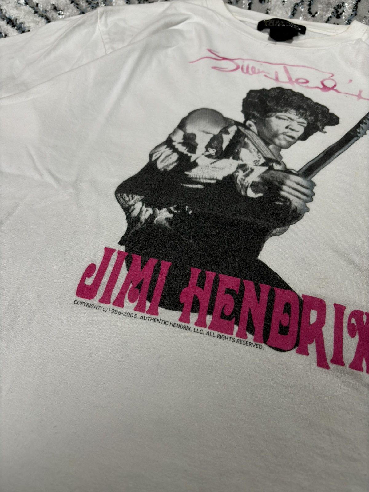 Band Tees × Jimi Hendrix × Vintage Jimi Hendrix 2006 Graphic Band Tshirt Size L Japanese Brand Size US L / EU 52-54 / 3 - 2 Thumbnail