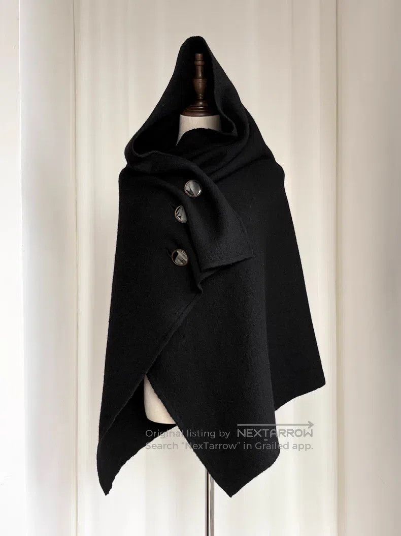 Issey Miyake Issey Miyake size:F Transformable Cape Size S / US 4 / IT 40 - 1 Thumbnail
