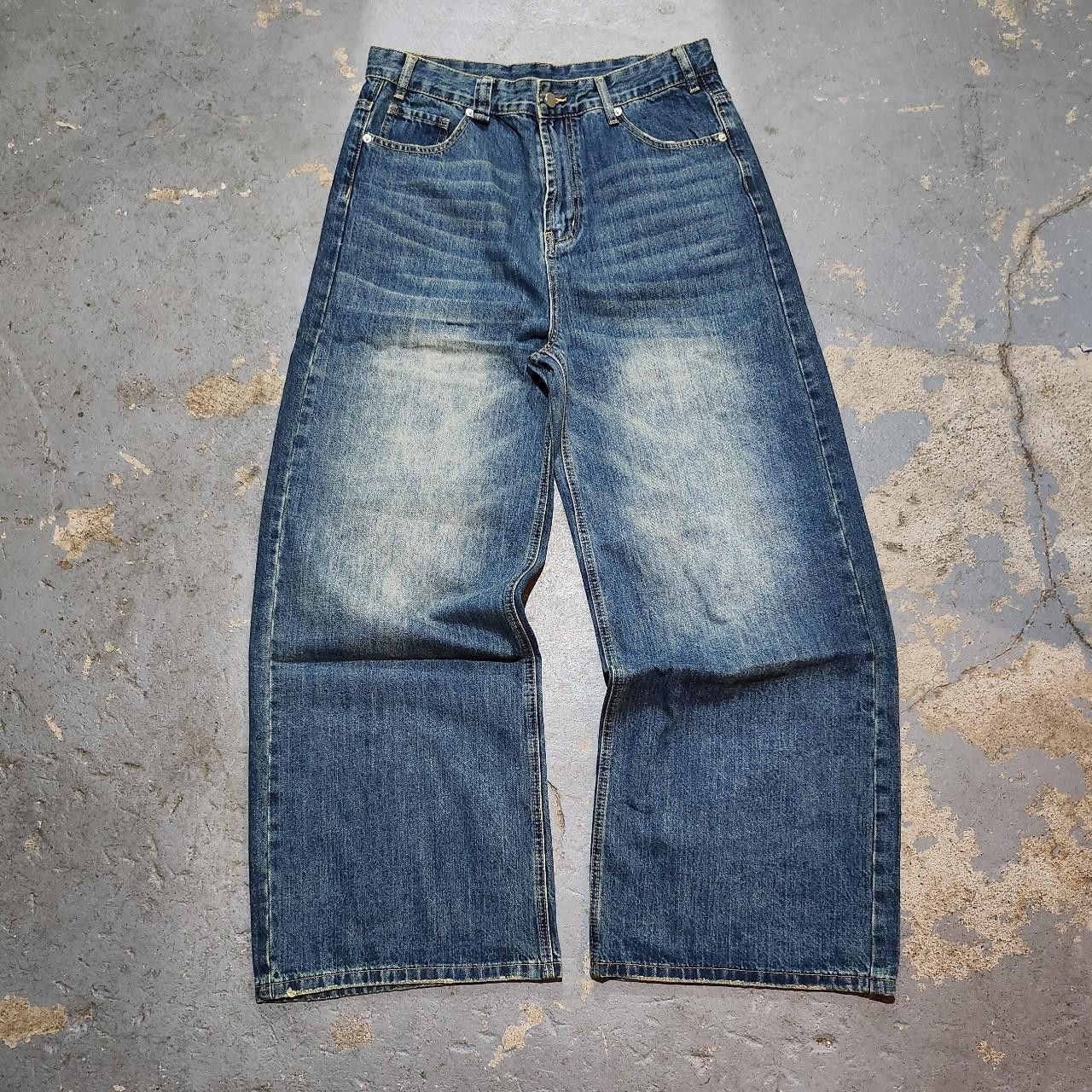 Japanese Brand Baggy blue jeans wide leg faded denim Size US 32 / EU 48 - 2 Thumbnail