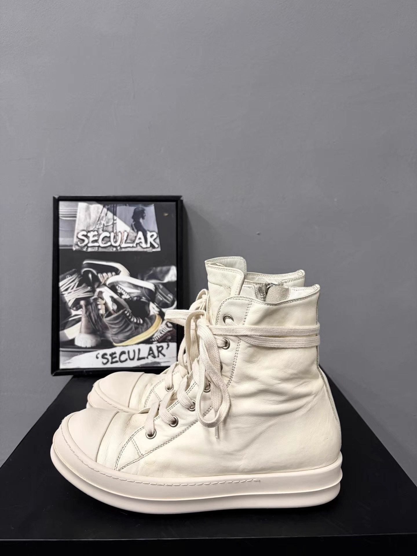 Rick Owens Rick Owens Mainline White High-Top Big Converse K34 Size US 9 / IT 39 - 2 Thumbnail