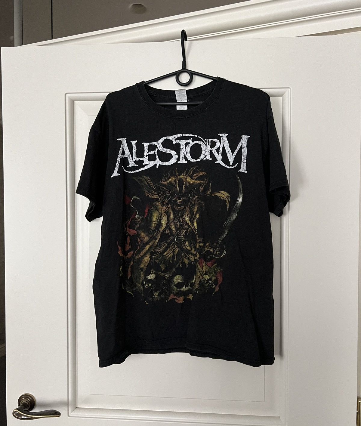Band Tees Alestorm Band Tee Rock T-Shirt Size L Size US L / EU 52-54 / 3 - 1 Thumbnail