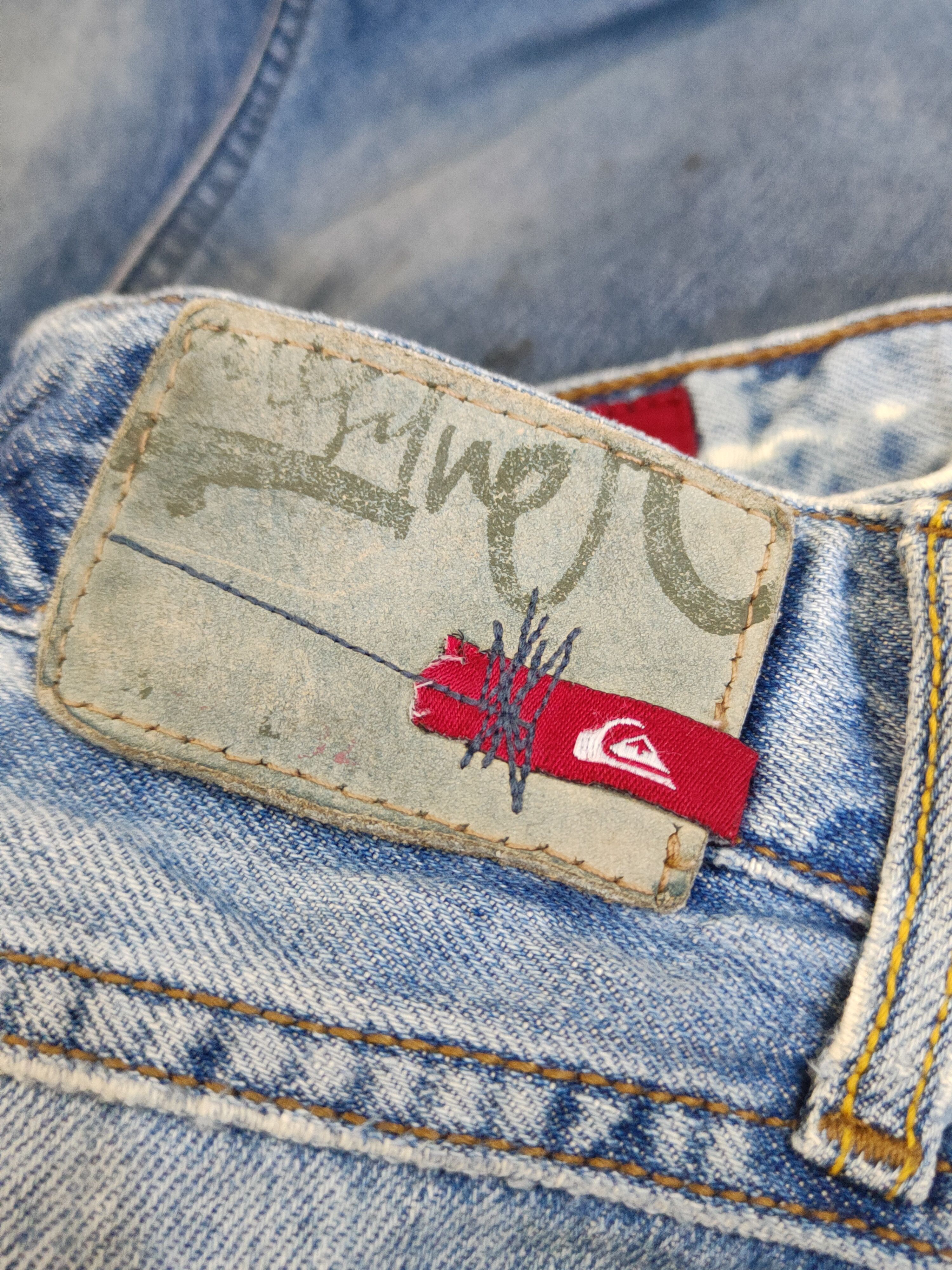 Quiksilver Quicksilver Blue Distressed Ripped denim Jeans #W1967 Size US 30 / EU 46 - 15 Thumbnail