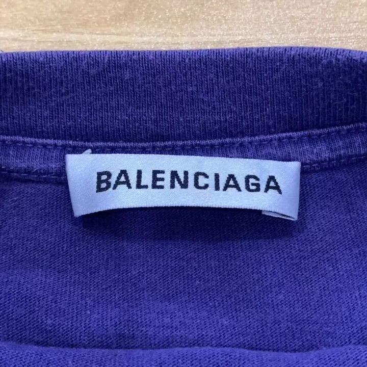 Balenciaga Balenciaga The logo letters may Le Print Purple Crew Neck C Size US S / EU 44-46 / 1 - 5 Thumbnail