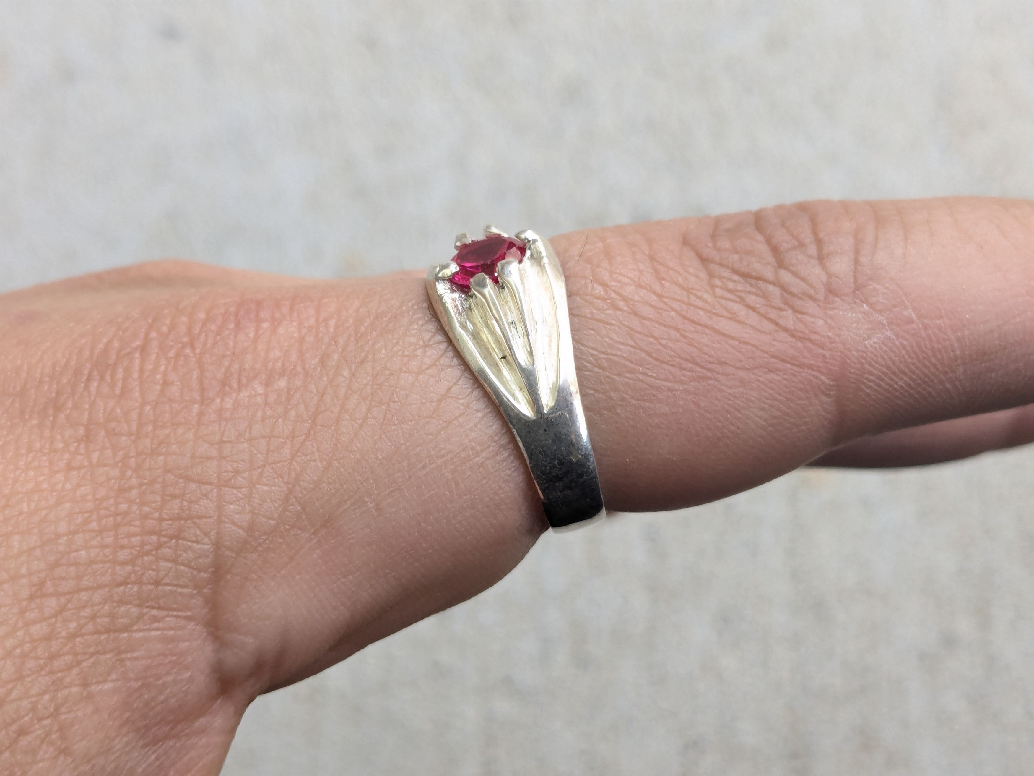 Jewelry Sterling Silver Ring Red Ruby 10.75 Band Mexico Size ONE SIZE - 10 Thumbnail