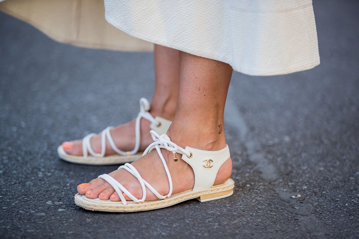 Chanel 20S CC Logo Mules Lace Up Tie Sandal Espadrille Flat 36 Size US 6 / IT 36 - 1 Thumbnail