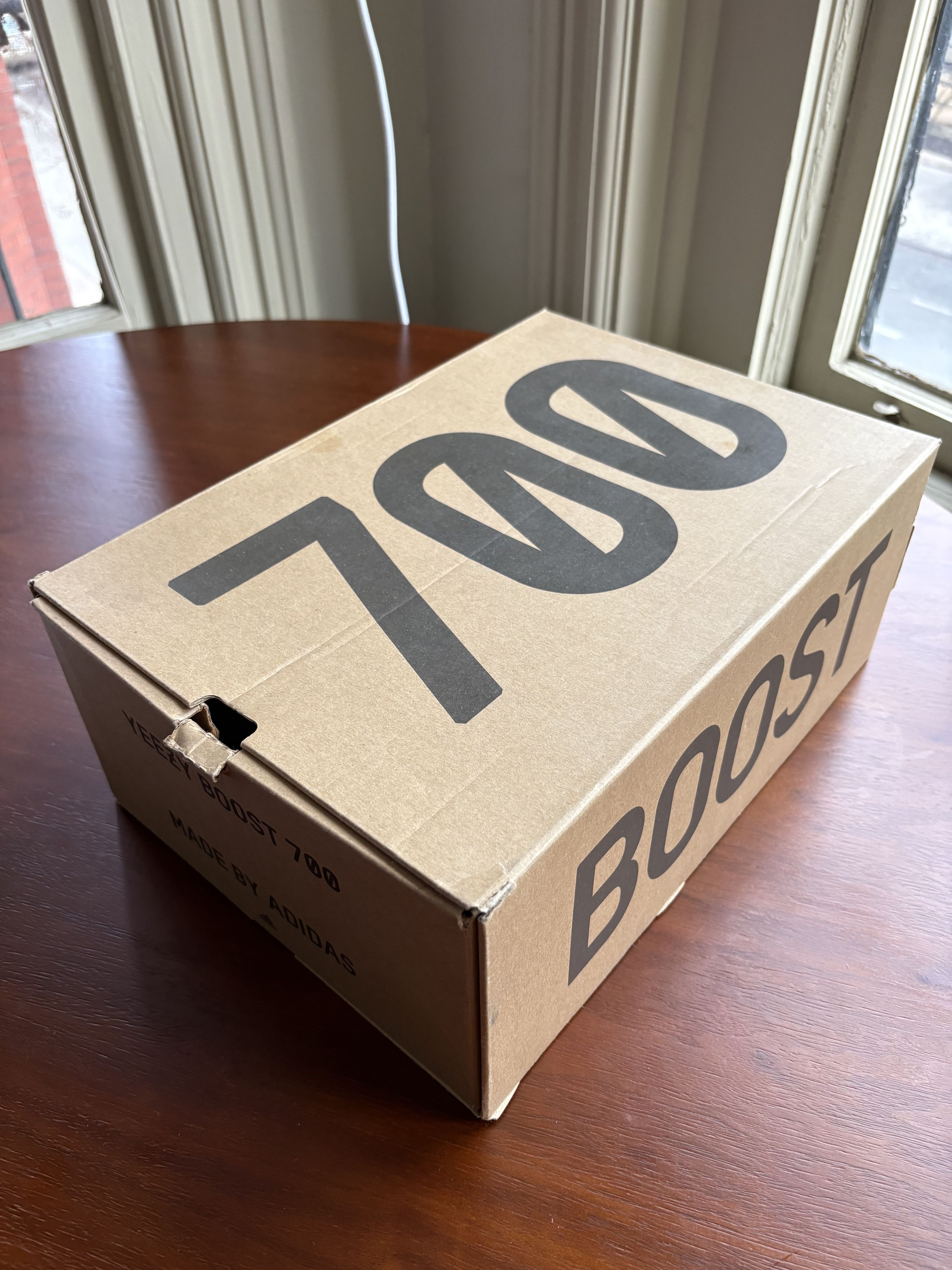Yeezy Yeezy 700 waverunner Size US 11.5 / EU 44-45 - 3 Thumbnail