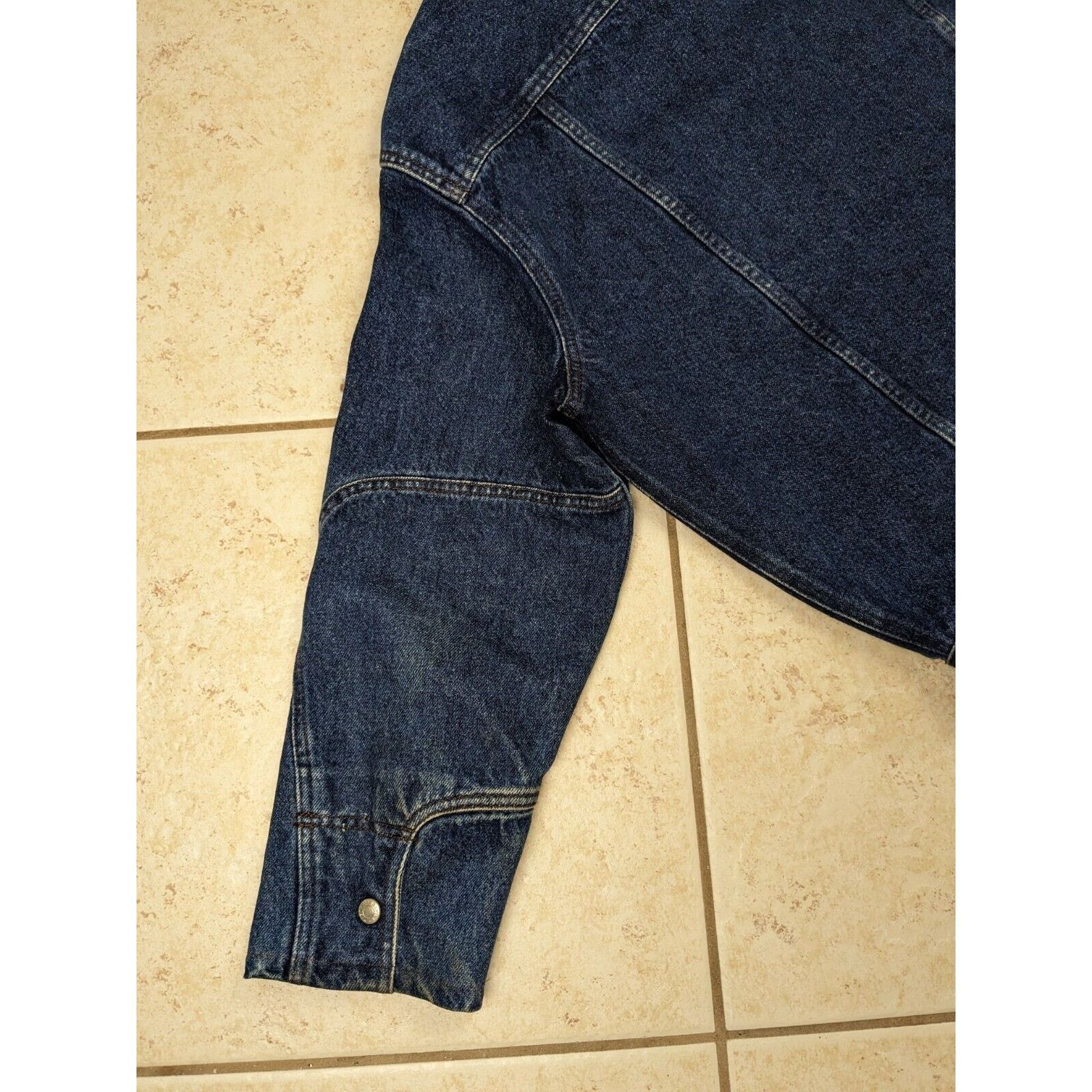 Calvin Klein Vtg Calvin Klein Men's L Denim Jeans Trucker Coat Jacket Size US L / EU 52-54 / 3 - 11 Thumbnail
